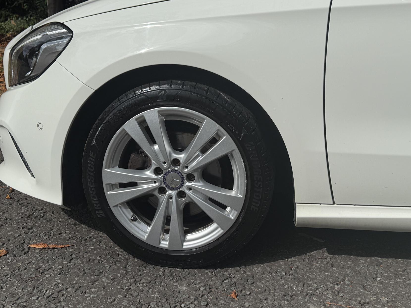 Mercedes-Benz A Class 2.1 A200d Sport (Premium) Hatchback 5dr Diesel 7G-DCT Euro 6 (s/s) (136 ps)
