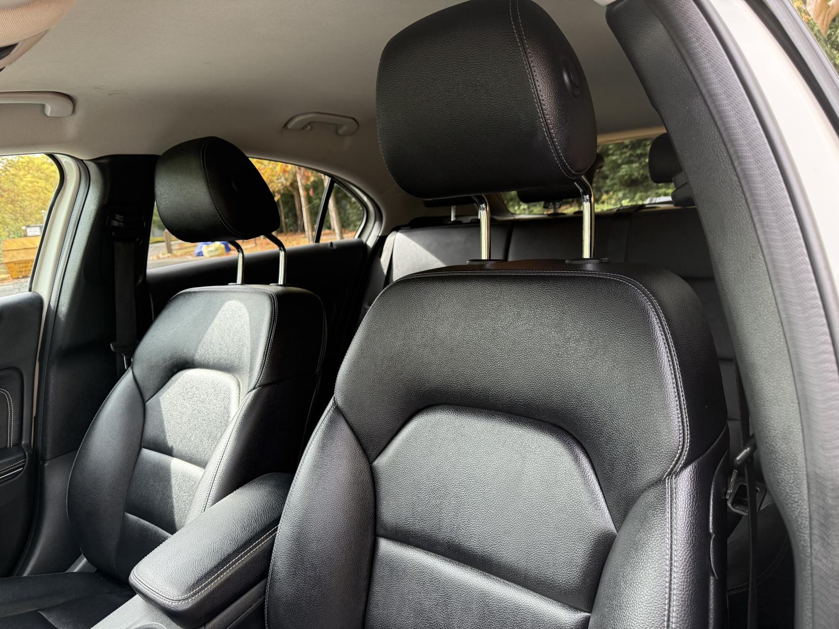 Mercedes-Benz A Class 2.1 A200d Sport (Premium) Hatchback 5dr Diesel 7G-DCT Euro 6 (s/s) (136 ps)