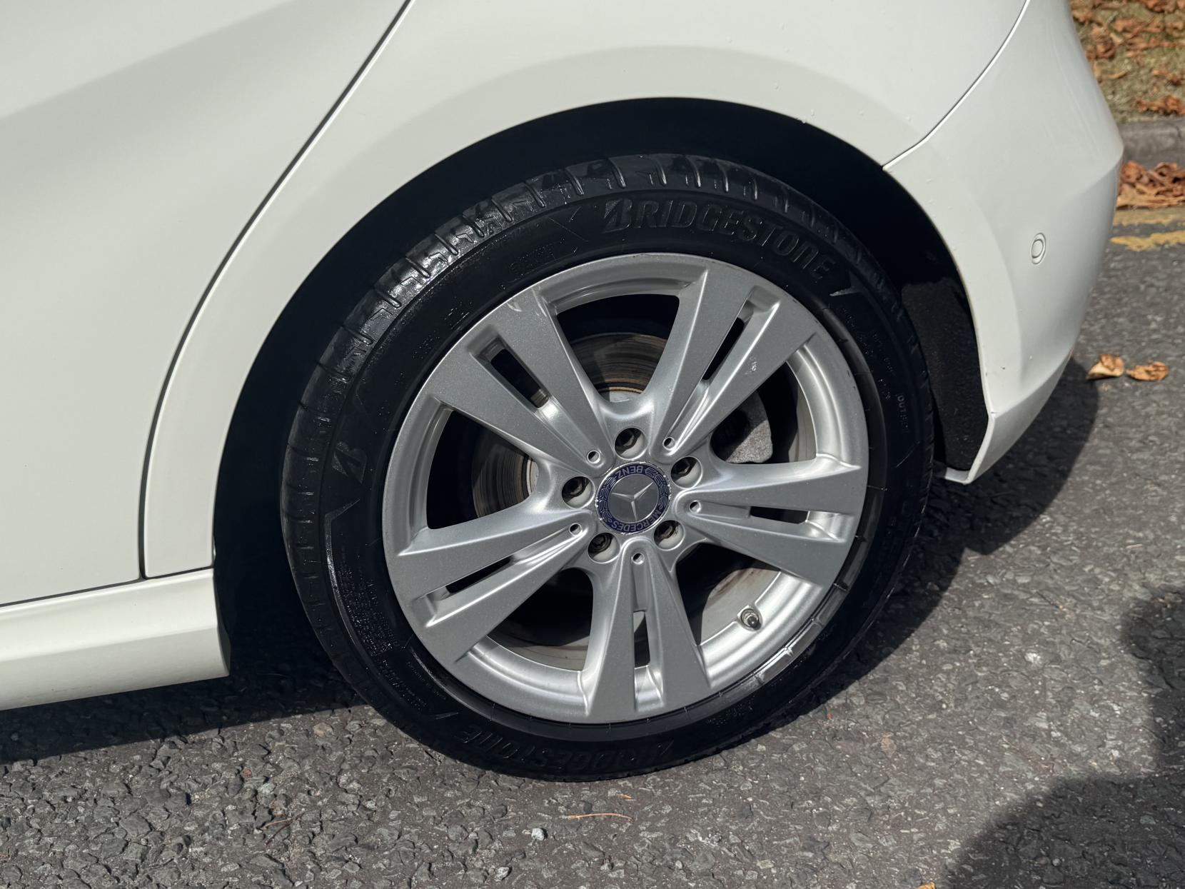 Mercedes-Benz A Class 2.1 A200d Sport (Premium) Hatchback 5dr Diesel 7G-DCT Euro 6 (s/s) (136 ps)