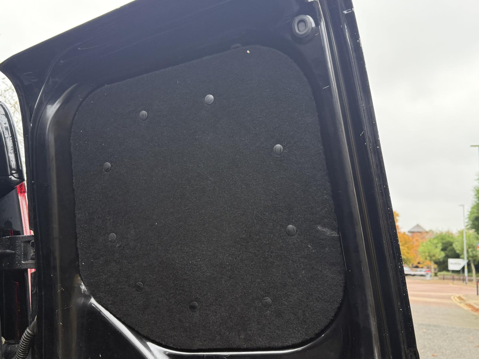 Ford Transit Custom 2.0 300 EcoBlue Limited Crew Van Double Cab 5dr Diesel Auto L1 H1 Euro 6 (s/s) (6 Seat) (170 ps)