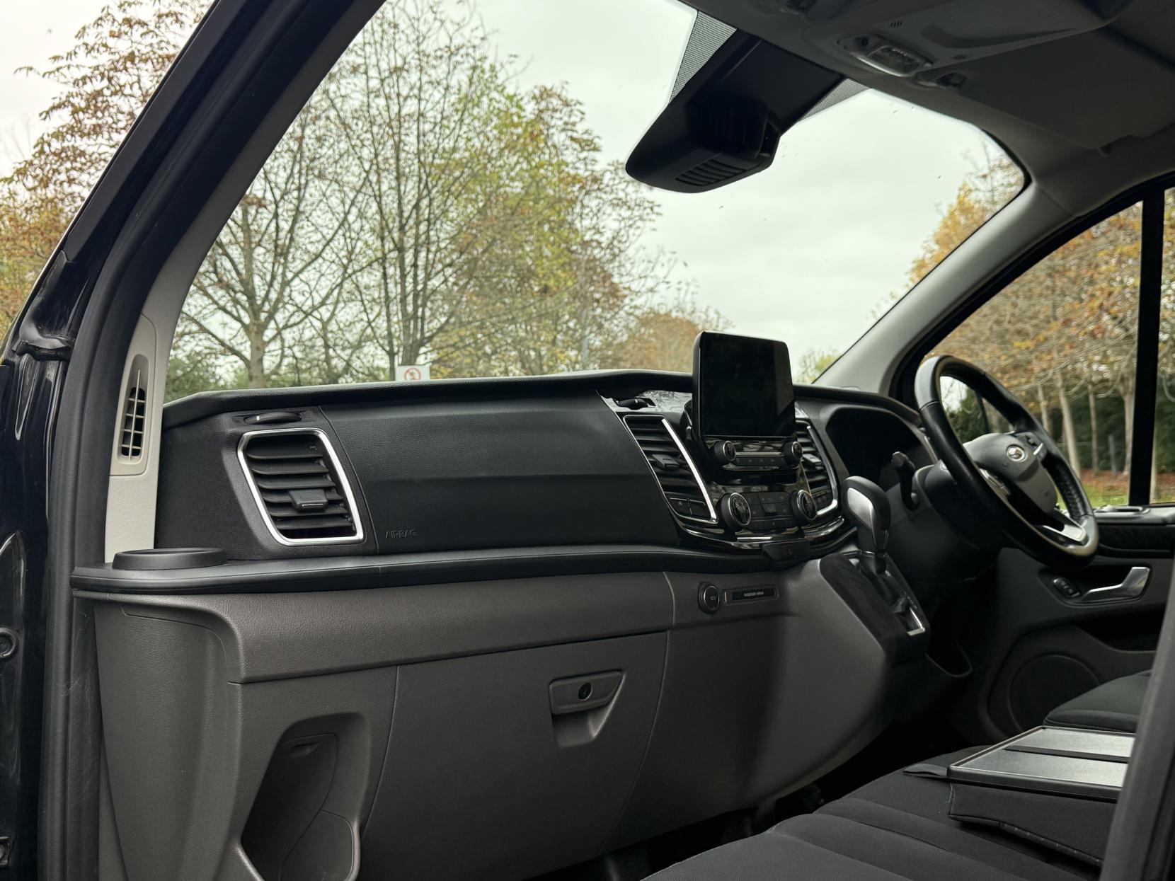 Ford Transit Custom 2.0 300 EcoBlue Limited Crew Van Double Cab 5dr Diesel Auto L1 H1 Euro 6 (s/s) (6 Seat) (170 ps)