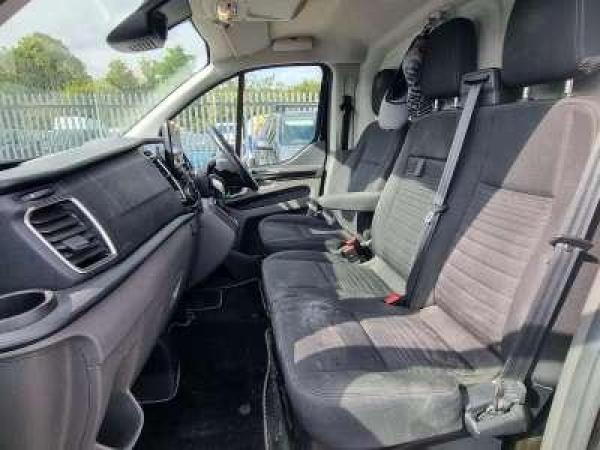 Ford Transit Custom 2.0 300 EcoBlue Limited Panel Van 5dr Diesel Auto L1 H1 Euro 6 (s/s) (130 ps)