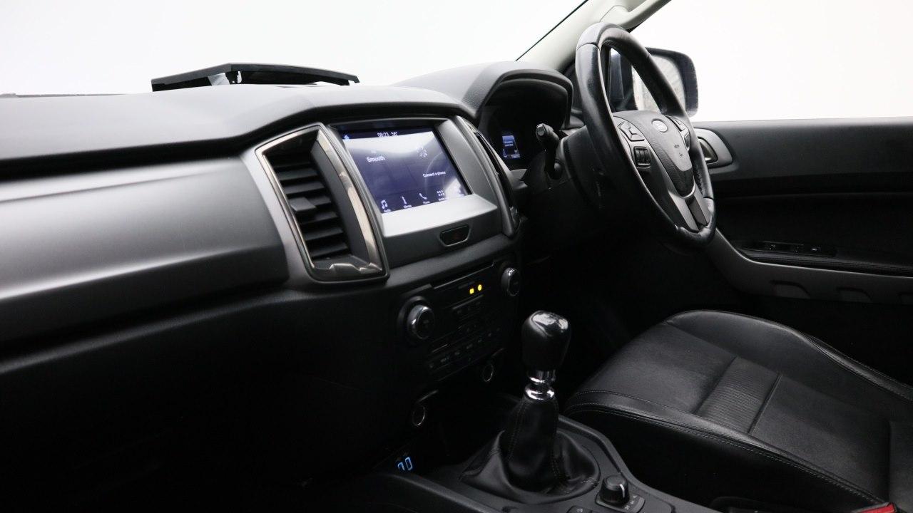 Ford Ranger 2.0 EcoBlue Limited Pickup Double Cab 4dr Diesel Manual 4WD Euro 6 (s/s) (170 ps)