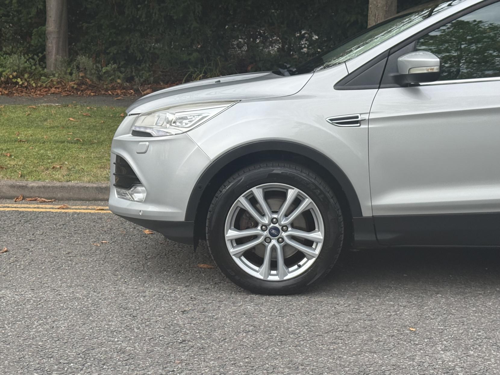 Ford Kuga 2.0 TDCi Titanium X SUV 5dr Diesel Powershift AWD Euro 5 (163 ps)