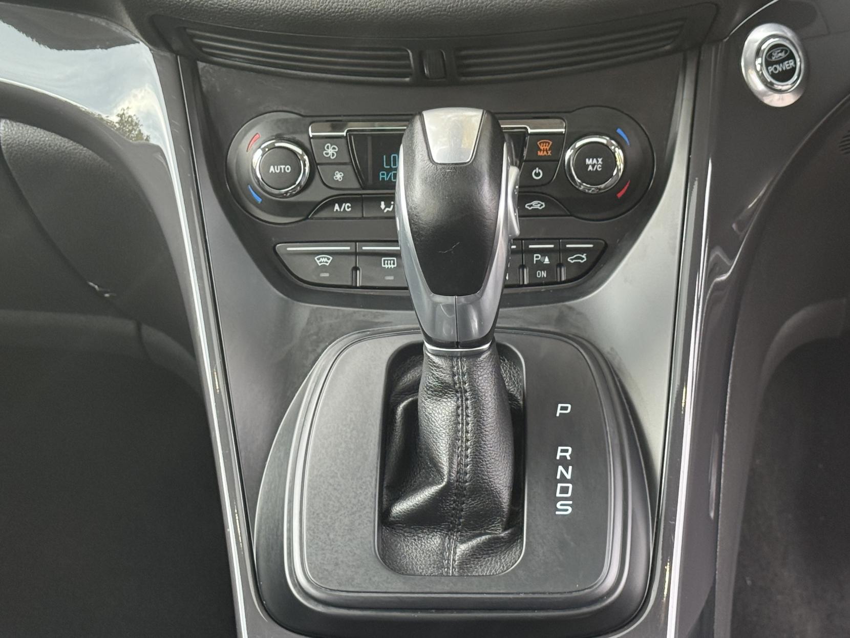 Ford Kuga 2.0 TDCi Titanium X SUV 5dr Diesel Powershift AWD Euro 5 (163 ps)