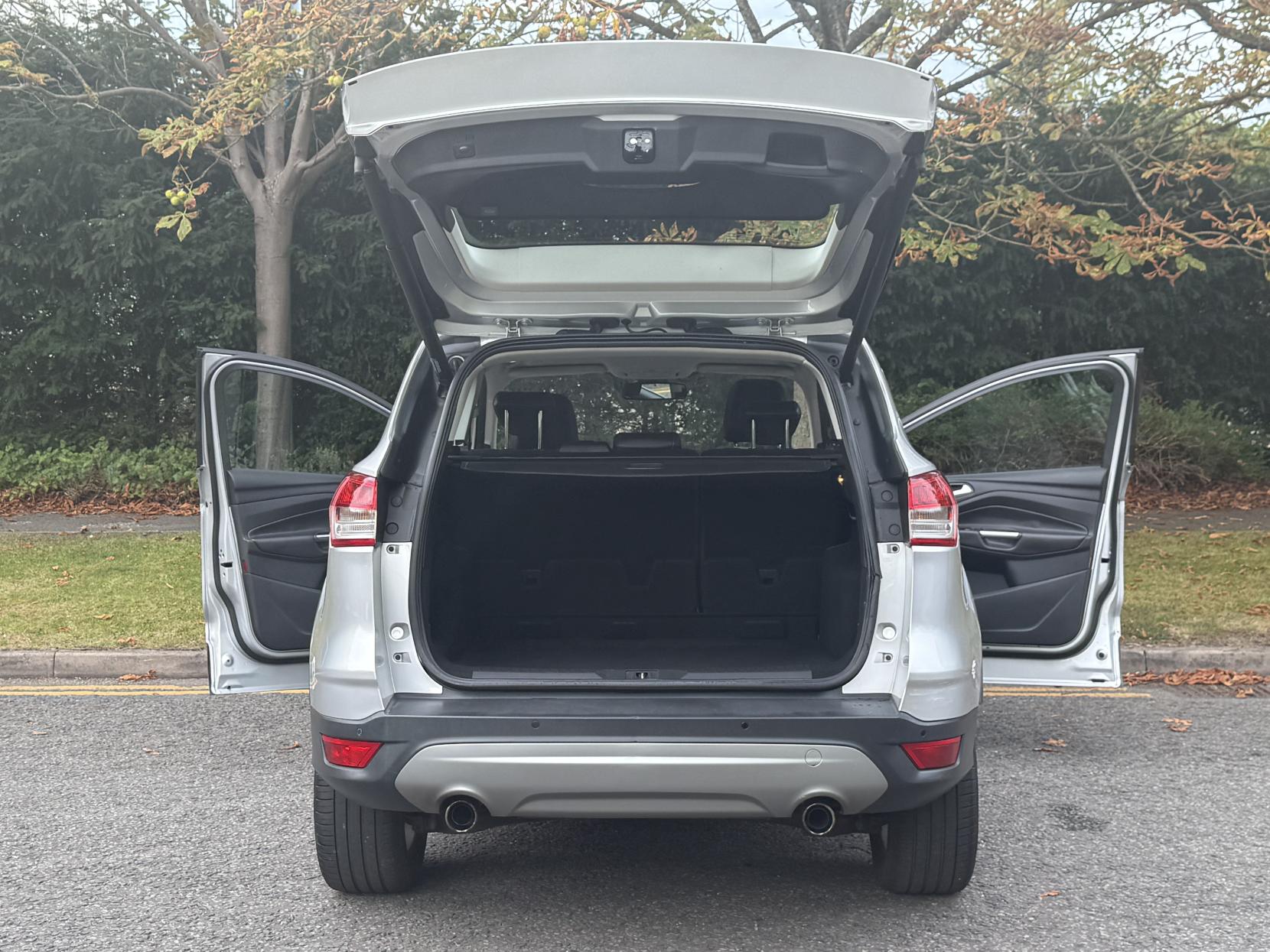 Ford Kuga 2.0 TDCi Titanium X SUV 5dr Diesel Powershift AWD Euro 5 (163 ps)