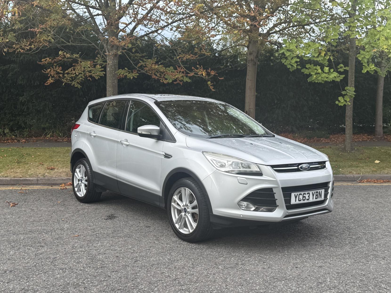 Ford Kuga 2.0 TDCi Titanium X SUV 5dr Diesel Powershift AWD Euro 5 (163 ps)