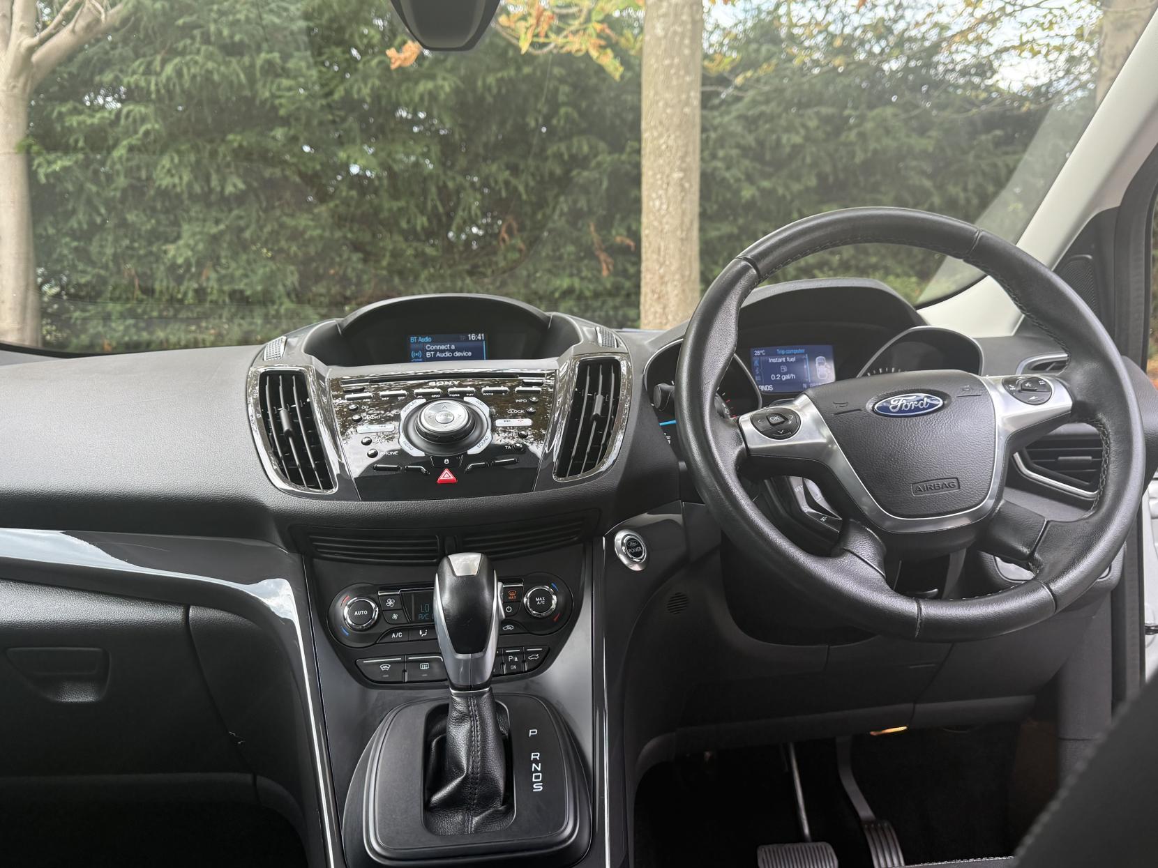 Ford Kuga 2.0 TDCi Titanium X SUV 5dr Diesel Powershift AWD Euro 5 (163 ps)