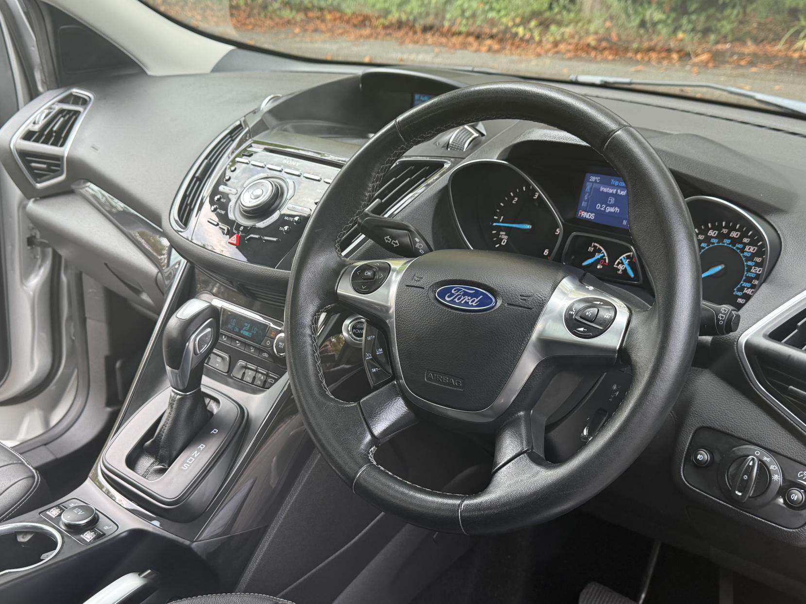 Ford Kuga 2.0 TDCi Titanium X SUV 5dr Diesel Powershift AWD Euro 5 (163 ps)