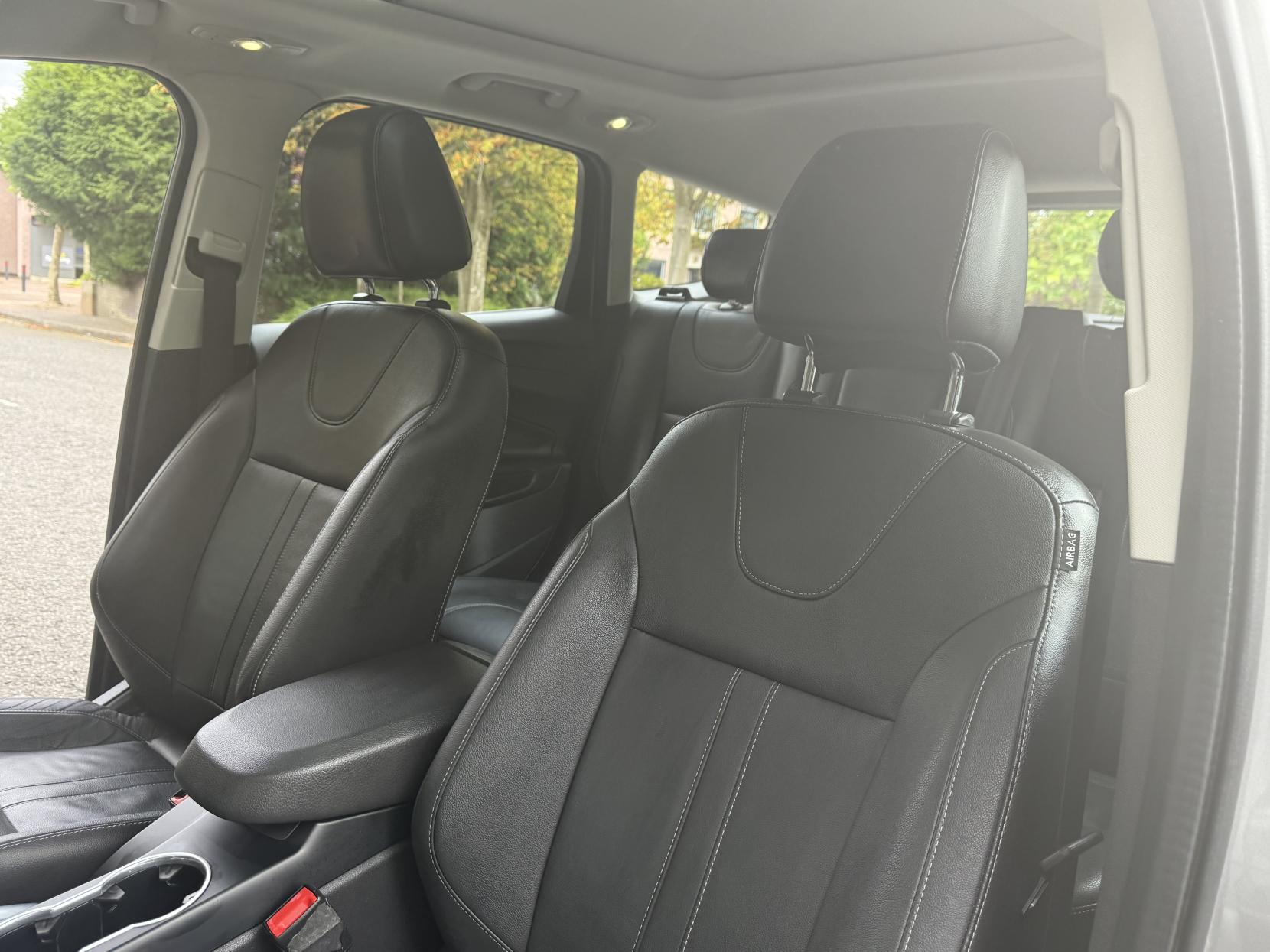 Ford Kuga 2.0 TDCi Titanium X SUV 5dr Diesel Powershift AWD Euro 5 (163 ps)