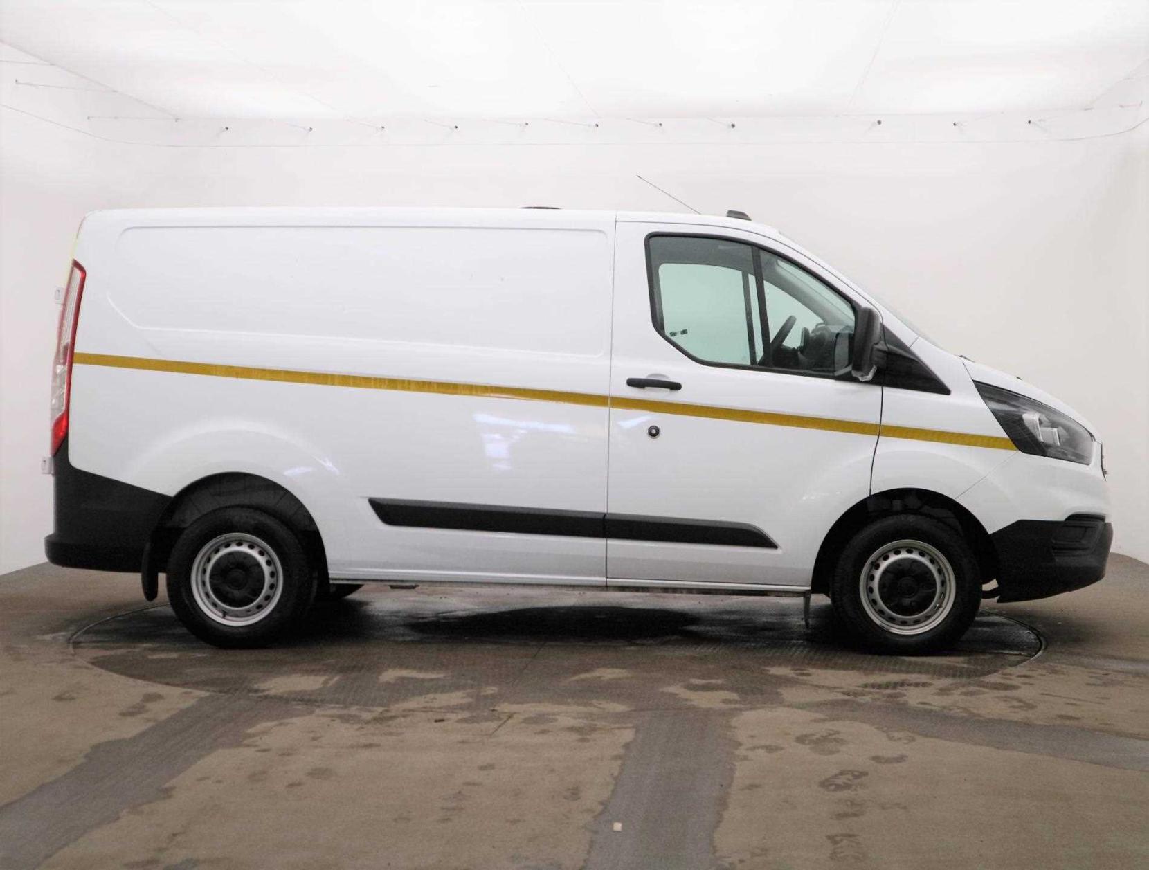 Ford Transit Custom 2.0 280 EcoBlue Leader Panel Van 5dr Diesel Manual L1 H1 Euro 6 (s/s) (105 ps)