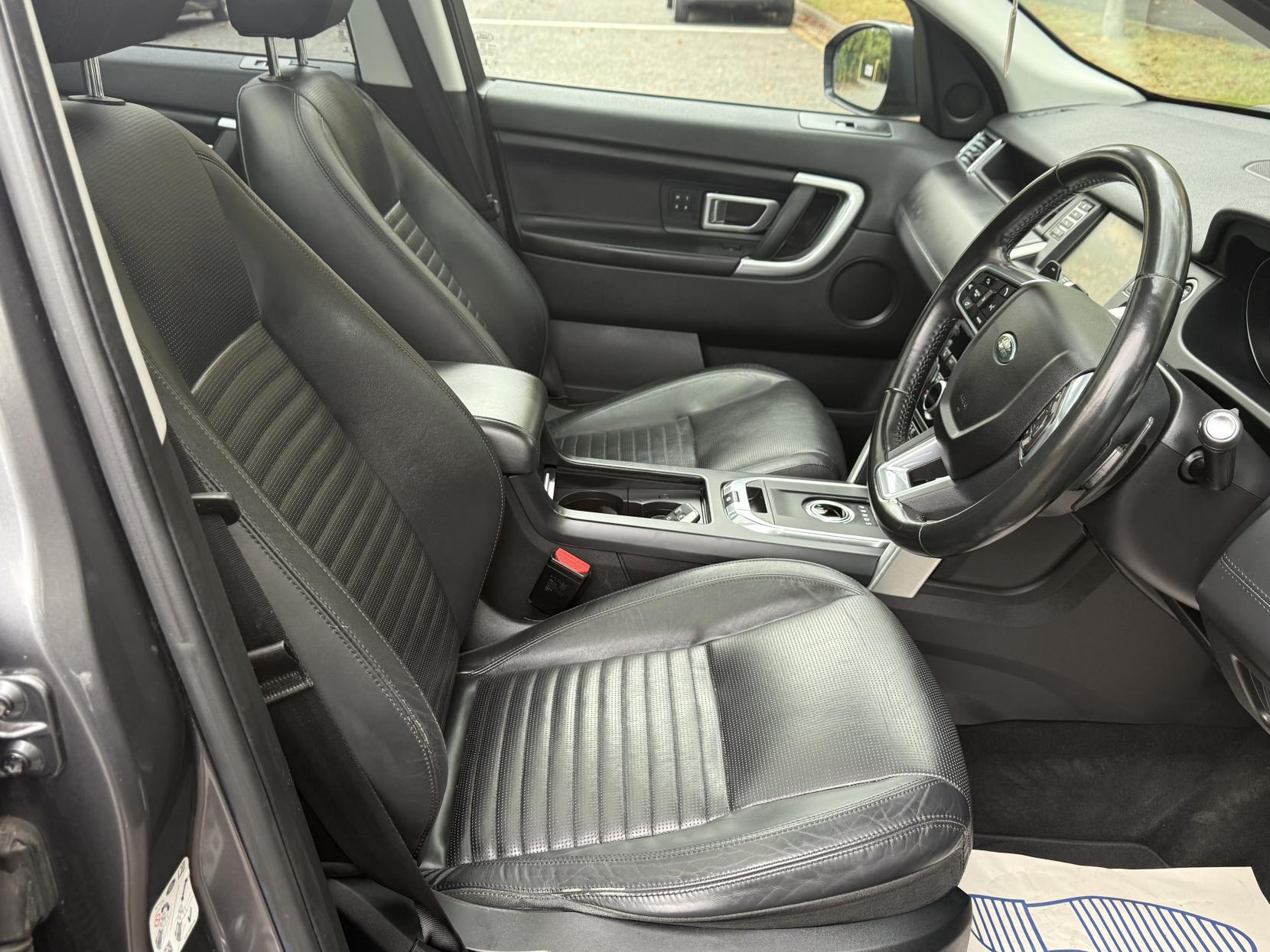 Land Rover Discovery Sport 2.0 TD4 HSE Luxury SUV 5dr Diesel Auto 4WD Euro 6 (s/s) (180 ps)