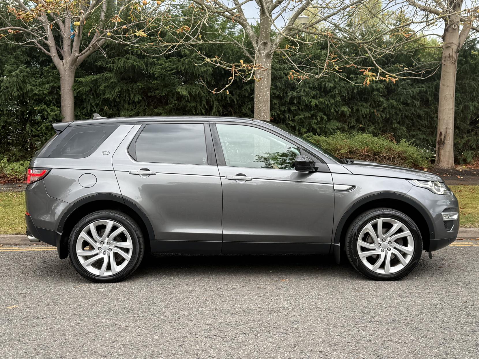Land Rover Discovery Sport 2.0 TD4 HSE Luxury SUV 5dr Diesel Auto 4WD Euro 6 (s/s) (180 ps)