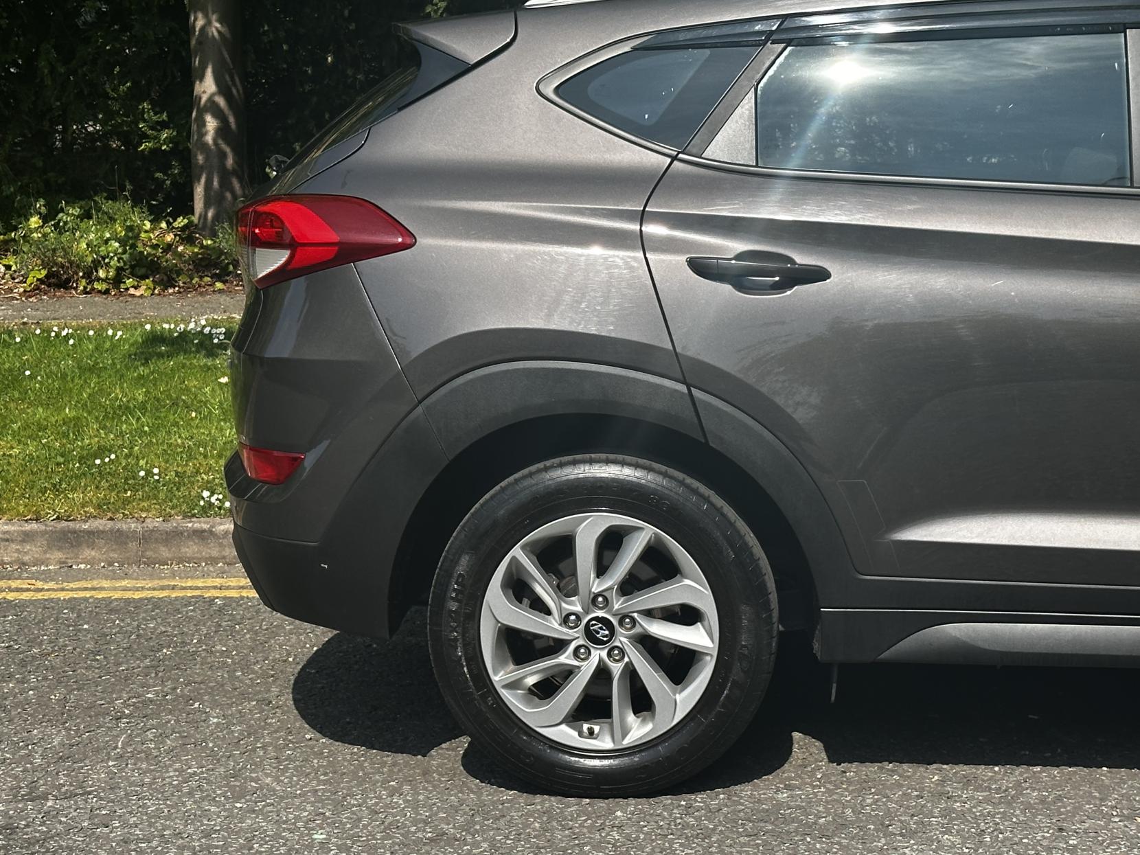 Hyundai TUCSON 1.6 GDi Blue Drive SE Nav SUV 5dr Petrol Manual Euro 6 (s/s) (132 ps)