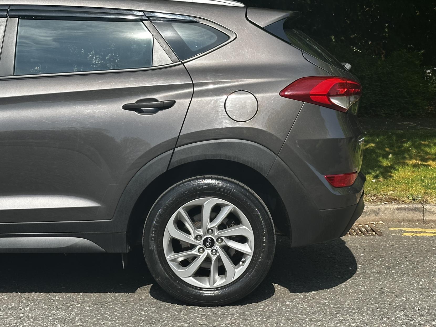 Hyundai TUCSON 1.6 GDi Blue Drive SE Nav SUV 5dr Petrol Manual Euro 6 (s/s) (132 ps)