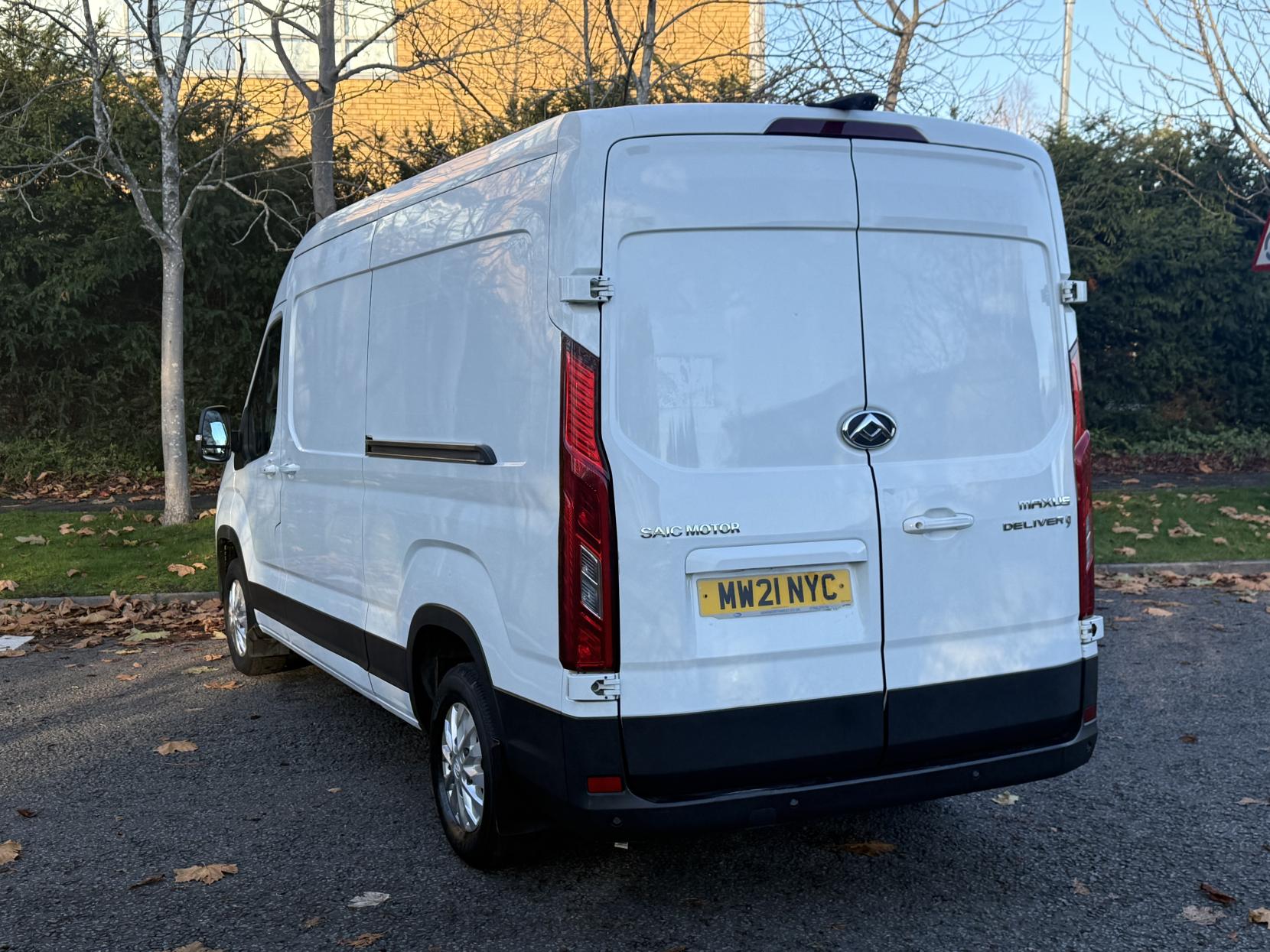 MAXUS Deliver 9 2.0 D20 LUX Panel Van 5dr Diesel Manual RWD L3 H2 Euro 6 (s/s) (163 ps)
