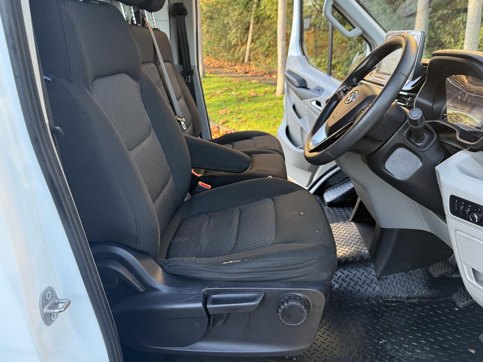 MAXUS Deliver 9 2.0 D20 LUX Panel Van 5dr Diesel Manual RWD L3 H2 Euro 6 (s/s) (163 ps)