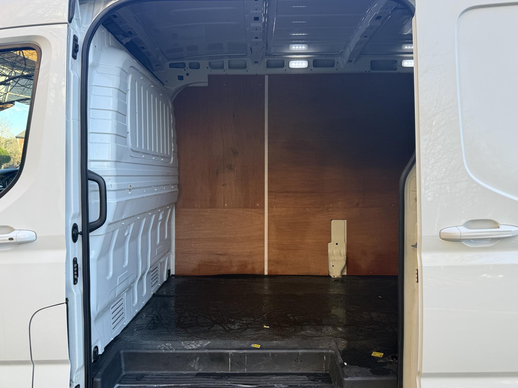 MAXUS Deliver 9 2.0 D20 LUX Panel Van 5dr Diesel Manual RWD L3 H2 Euro 6 (s/s) (163 ps)