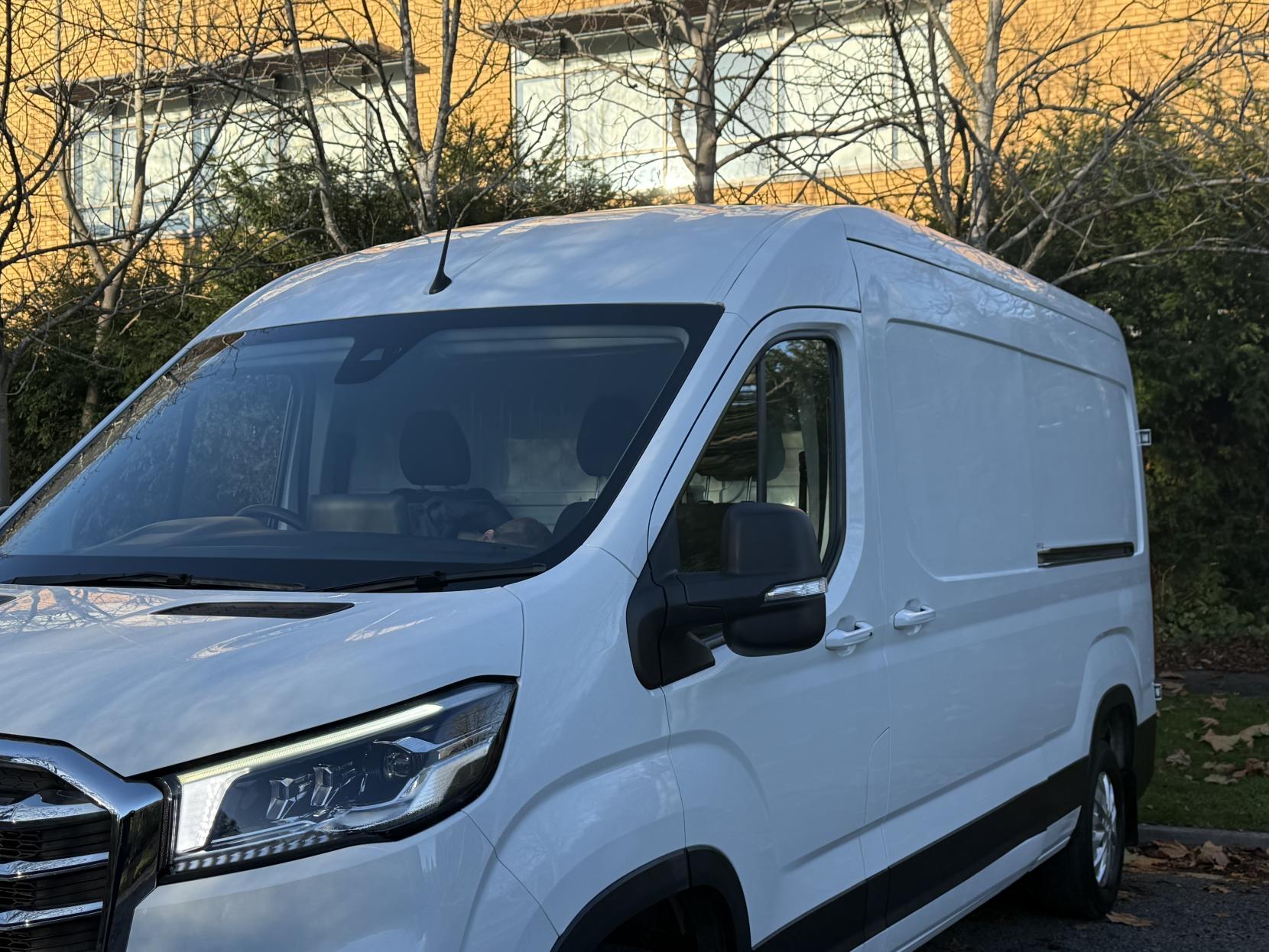 MAXUS Deliver 9 2.0 D20 LUX Panel Van 5dr Diesel Manual RWD L3 H2 Euro 6 (s/s) (163 ps)