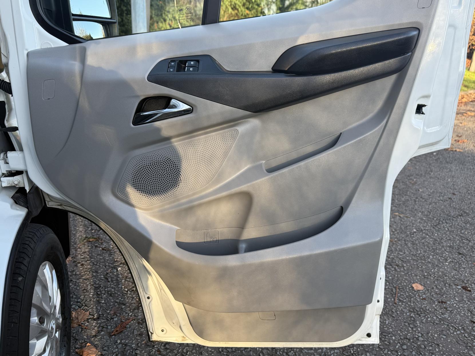 MAXUS Deliver 9 2.0 D20 LUX Panel Van 5dr Diesel Manual RWD L3 H2 Euro 6 (s/s) (163 ps)