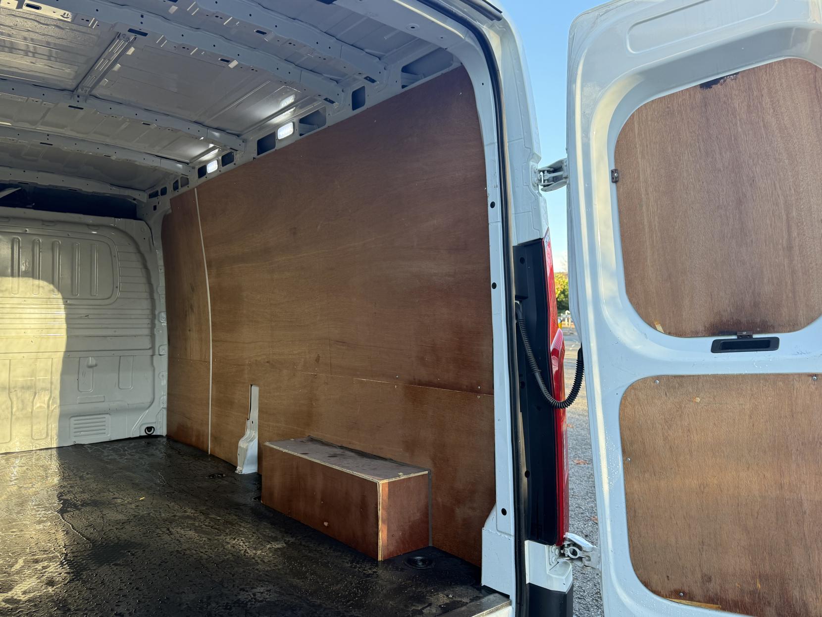 MAXUS Deliver 9 2.0 D20 LUX Panel Van 5dr Diesel Manual RWD L3 H2 Euro 6 (s/s) (163 ps)