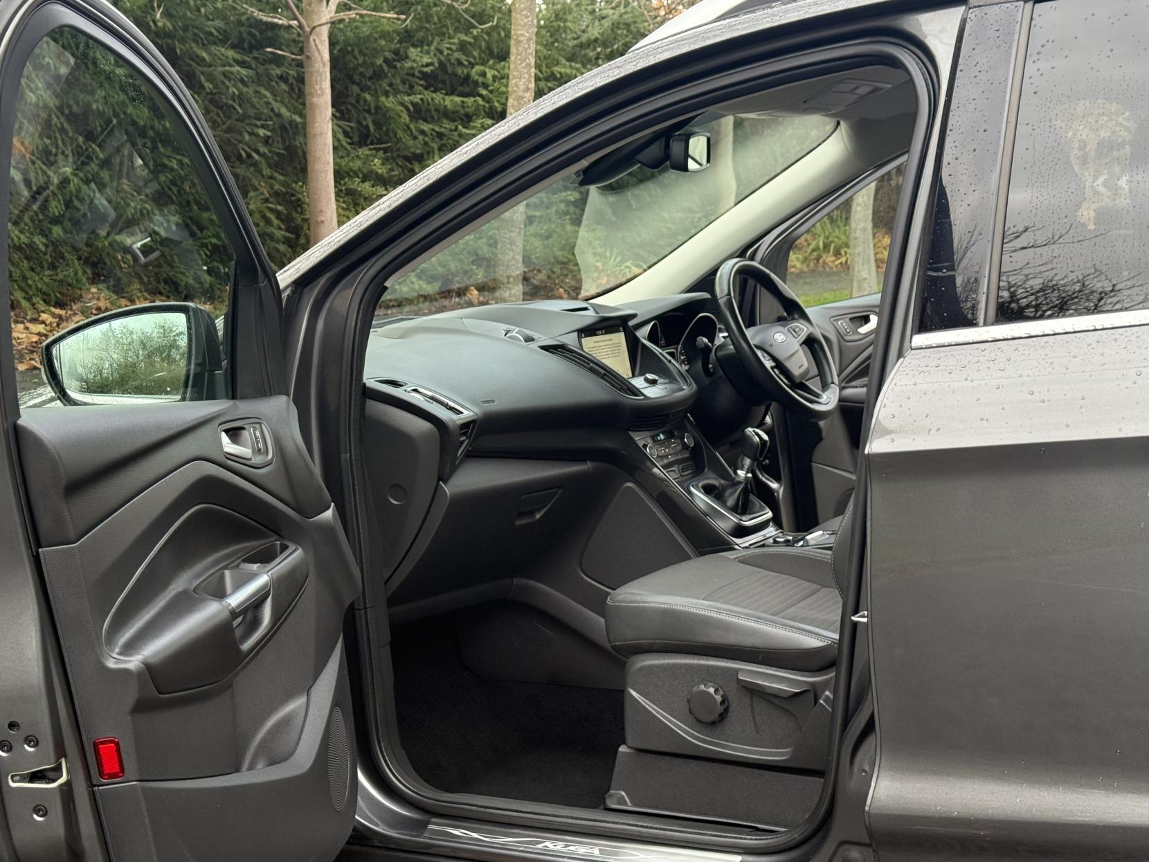 Ford Kuga 1.5T EcoBoost Titanium Edition SUV 5dr Petrol Manual Euro 6 (s/s) (150 ps)