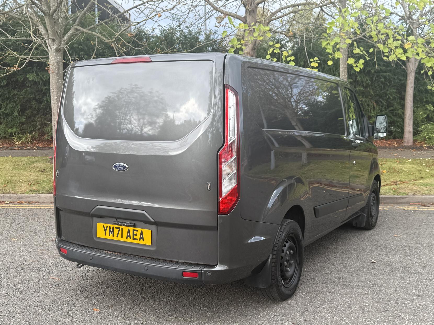 Ford Transit Custom 2.0 320 EcoBlue Trend Panel Van 5dr Diesel Manual L1 H1 Euro 6 (s/s) (130 ps)