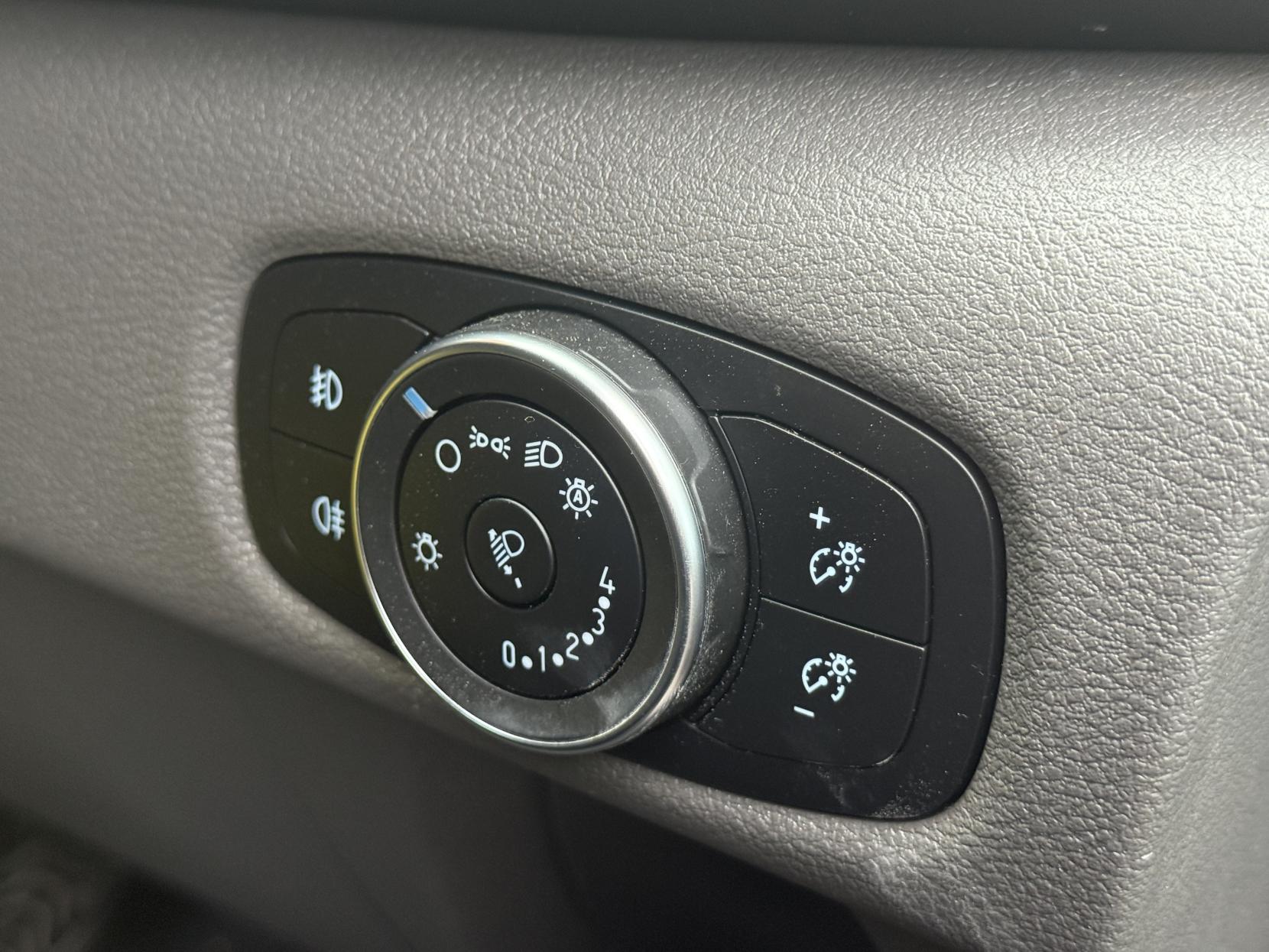 Ford Transit Custom 2.0 320 EcoBlue Trend Panel Van 5dr Diesel Manual L1 H1 Euro 6 (s/s) (130 ps)