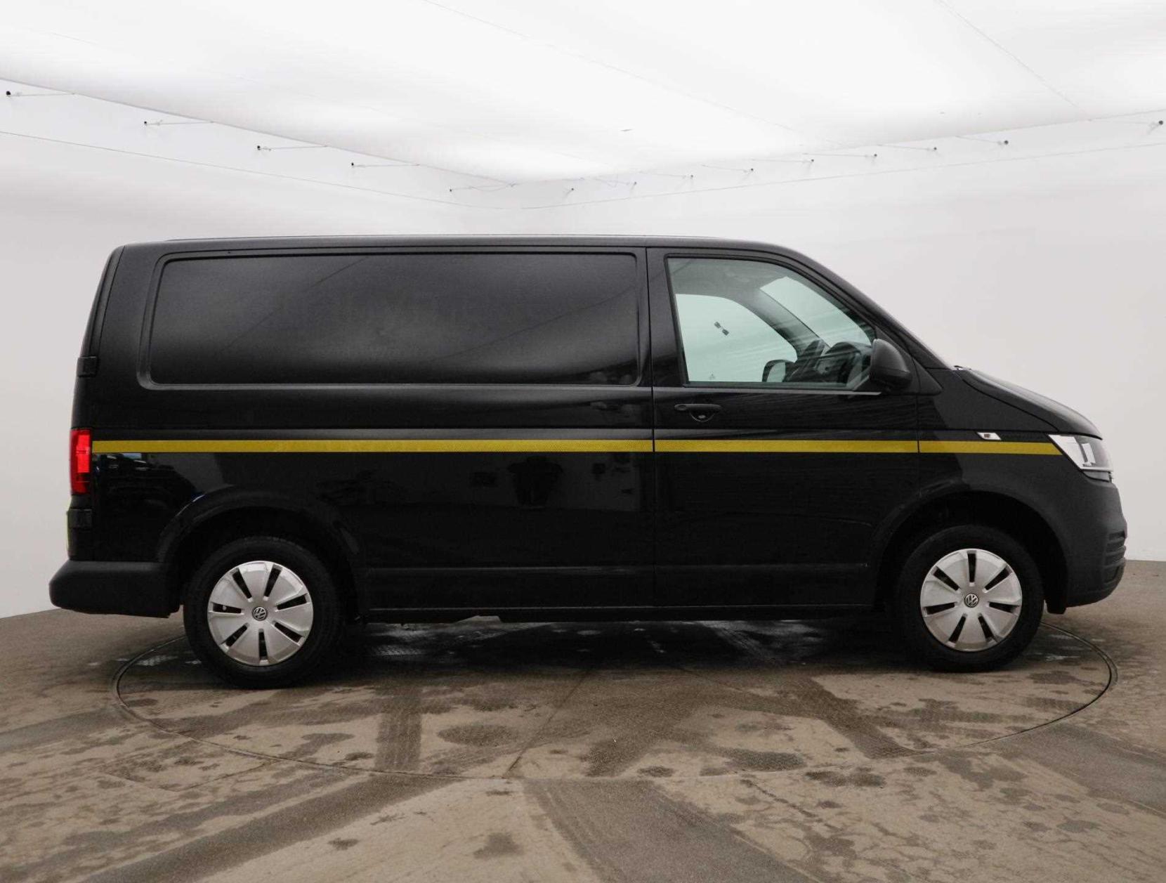 Volkswagen Transporter 2.0 TDI T28 Startline Panel Van 5dr Diesel Manual FWD SWB Euro 6 (s/s) (110 ps)