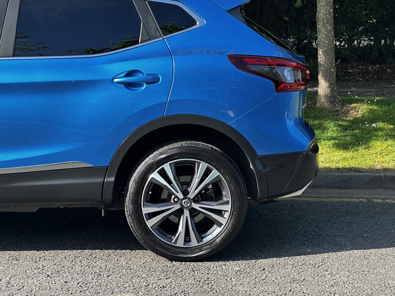 Nissan Qashqai 1.2 DIG-T N-Connecta SUV 5dr Petrol Manual Euro 6 (s/s) (115 ps)