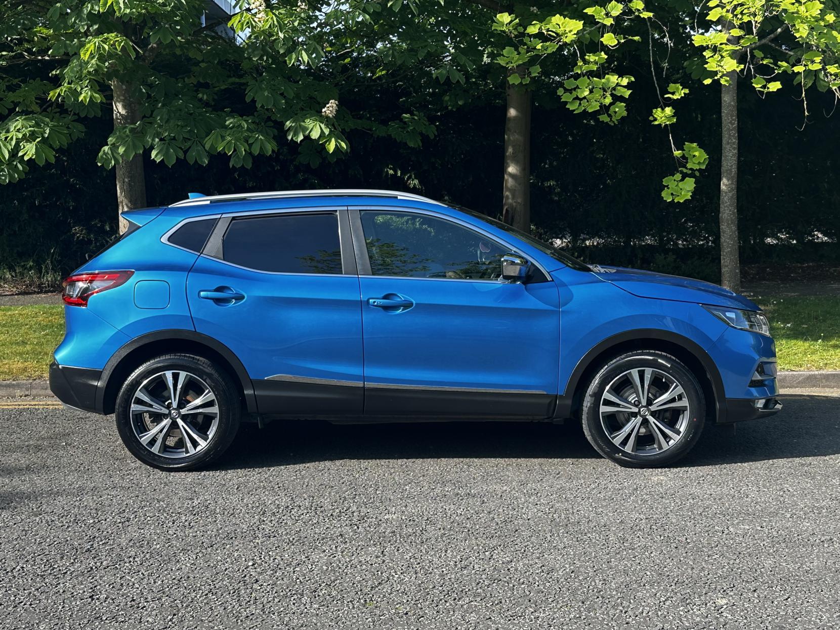 Nissan Qashqai 1.2 DIG-T N-Connecta SUV 5dr Petrol Manual Euro 6 (s/s) (115 ps)