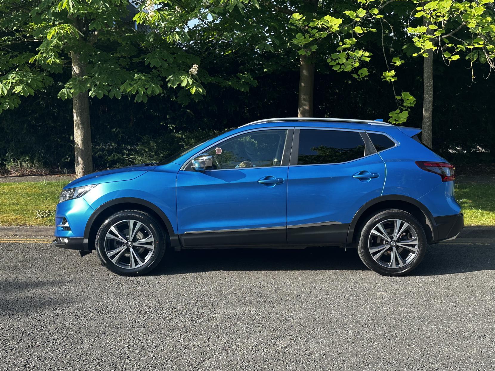 Nissan Qashqai 1.2 DIG-T N-Connecta SUV 5dr Petrol Manual Euro 6 (s/s) (115 ps)