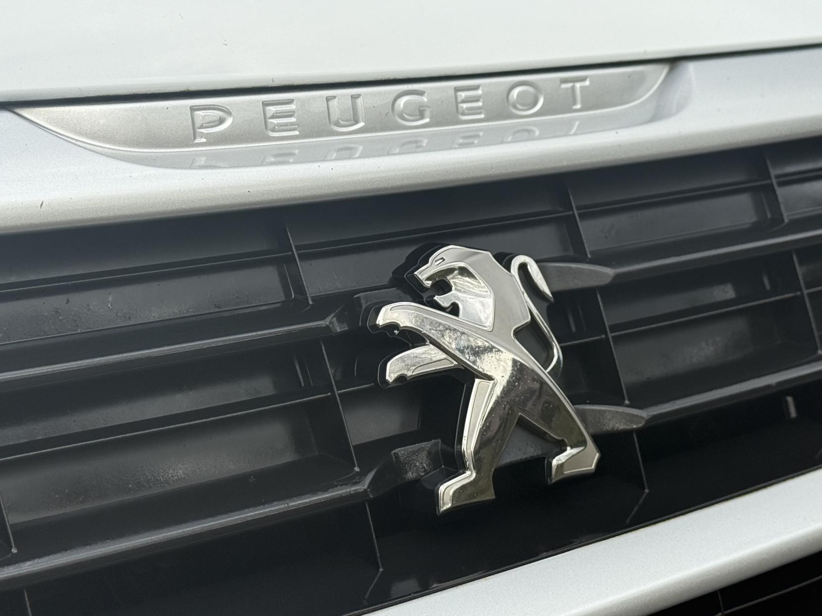 Peugeot Partner 1.6 BlueHDi 651 Professional Panel Van 5dr Diesel Manual L1 (112 g/km, 73.97 bhp)