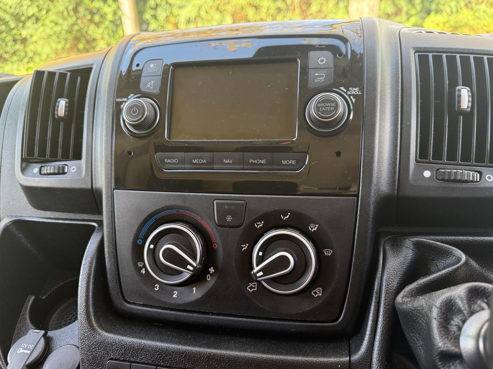Citroen Relay 2.2 BlueHDi 35 Enterprise Panel Van 5dr Diesel Manual L3 High Roof Euro 6 (s/s) (140 ps)