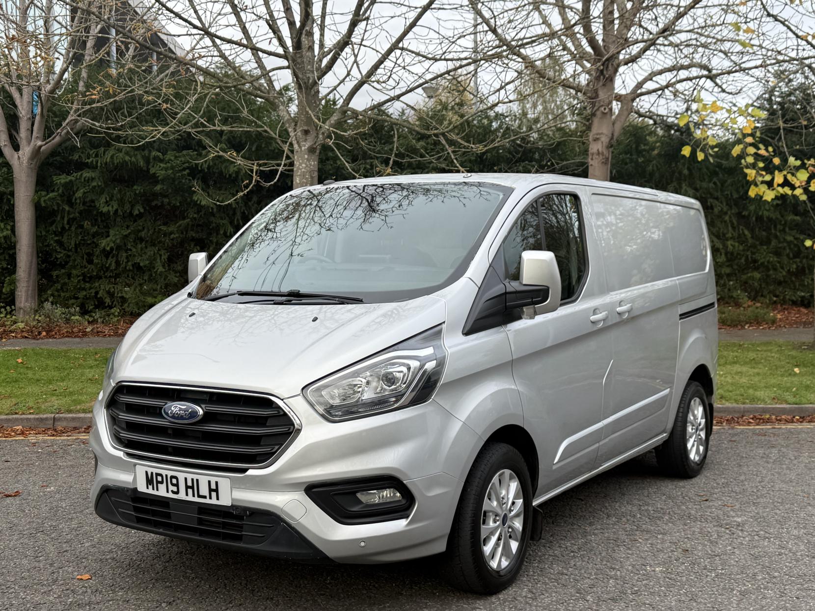 Ford Transit Custom 2.0 280 EcoBlue Limited Panel Van 5dr Diesel Manual L1 H1 Euro 6 (130 ps)
