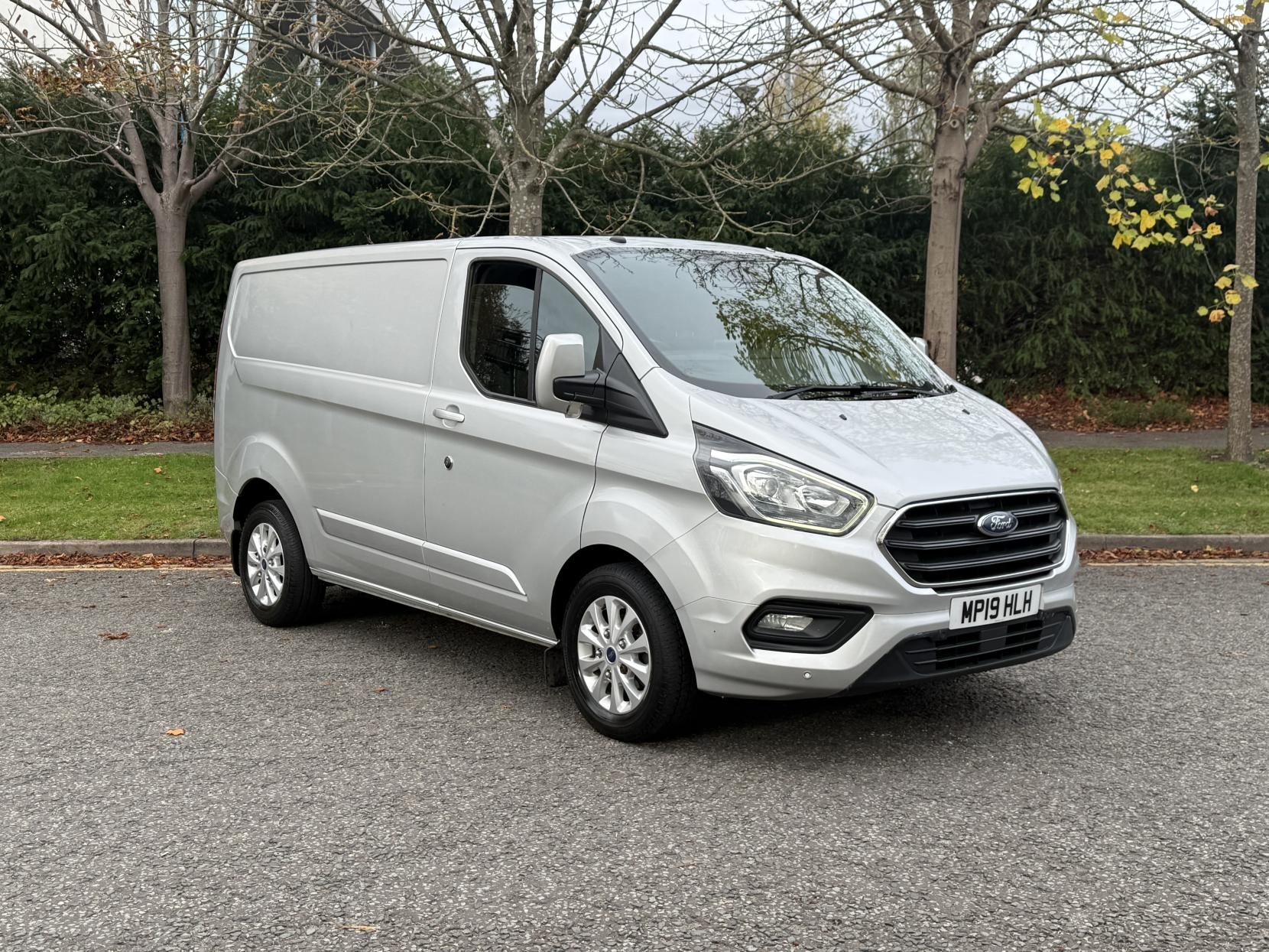 Ford Transit Custom 2.0 280 EcoBlue Limited Panel Van 5dr Diesel Manual L1 H1 Euro 6 (130 ps)