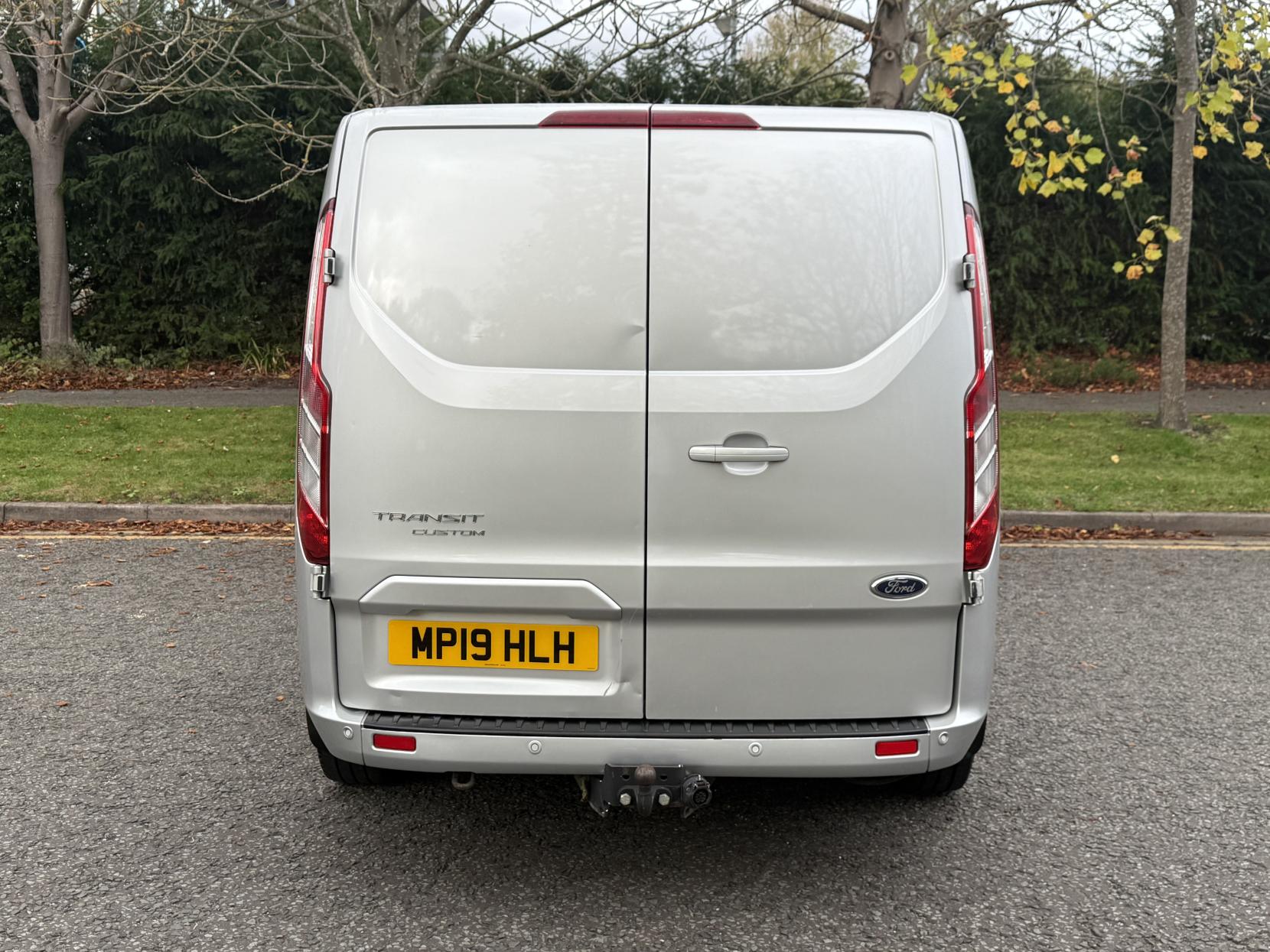 Ford Transit Custom 2.0 280 EcoBlue Limited Panel Van 5dr Diesel Manual L1 H1 Euro 6 (130 ps)