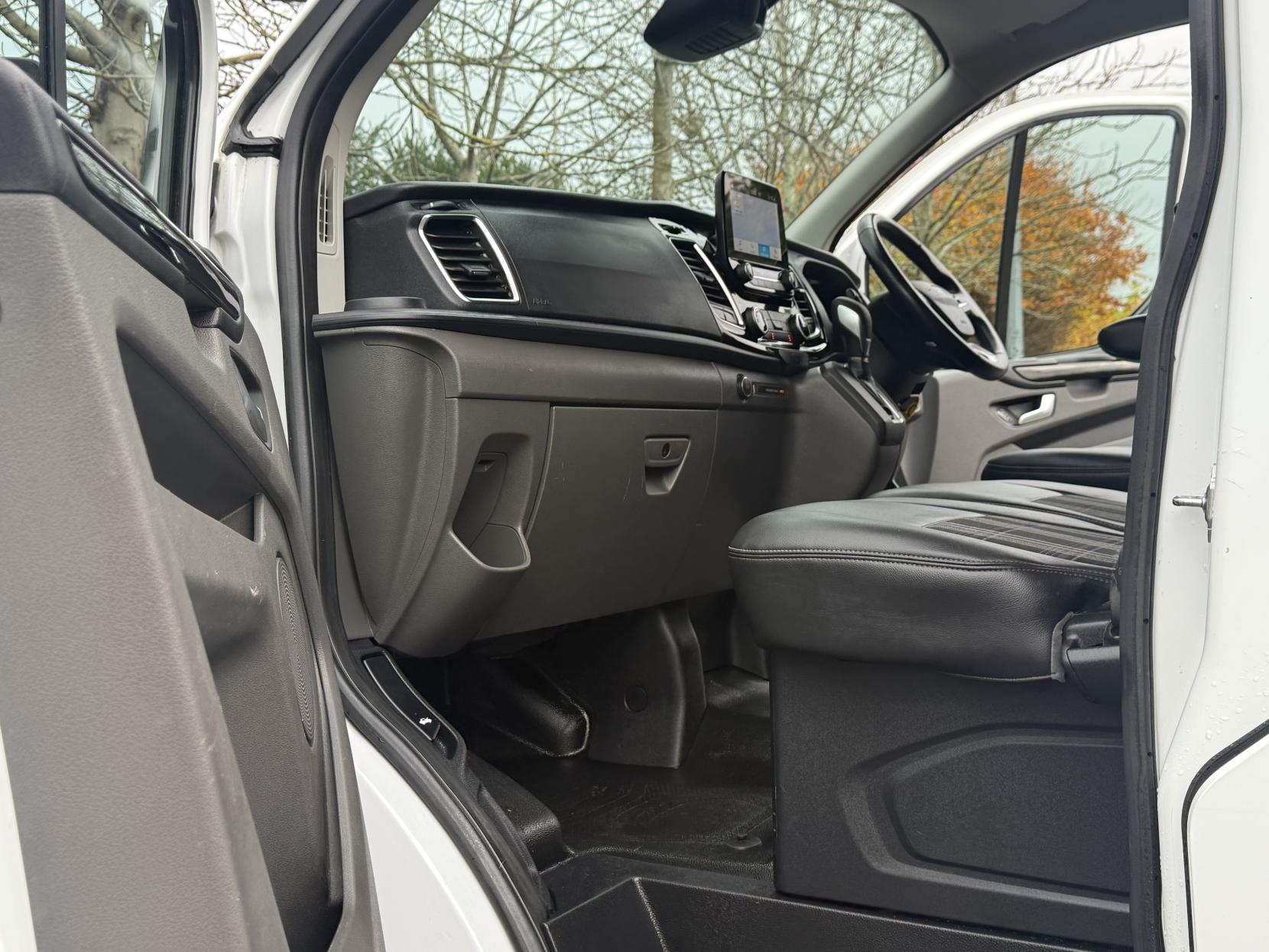 Ford Transit Custom 2.0 300 EcoBlue Limited Panel Van 5dr Diesel Auto L1 H1 Euro 6 (s/s) (130 ps)