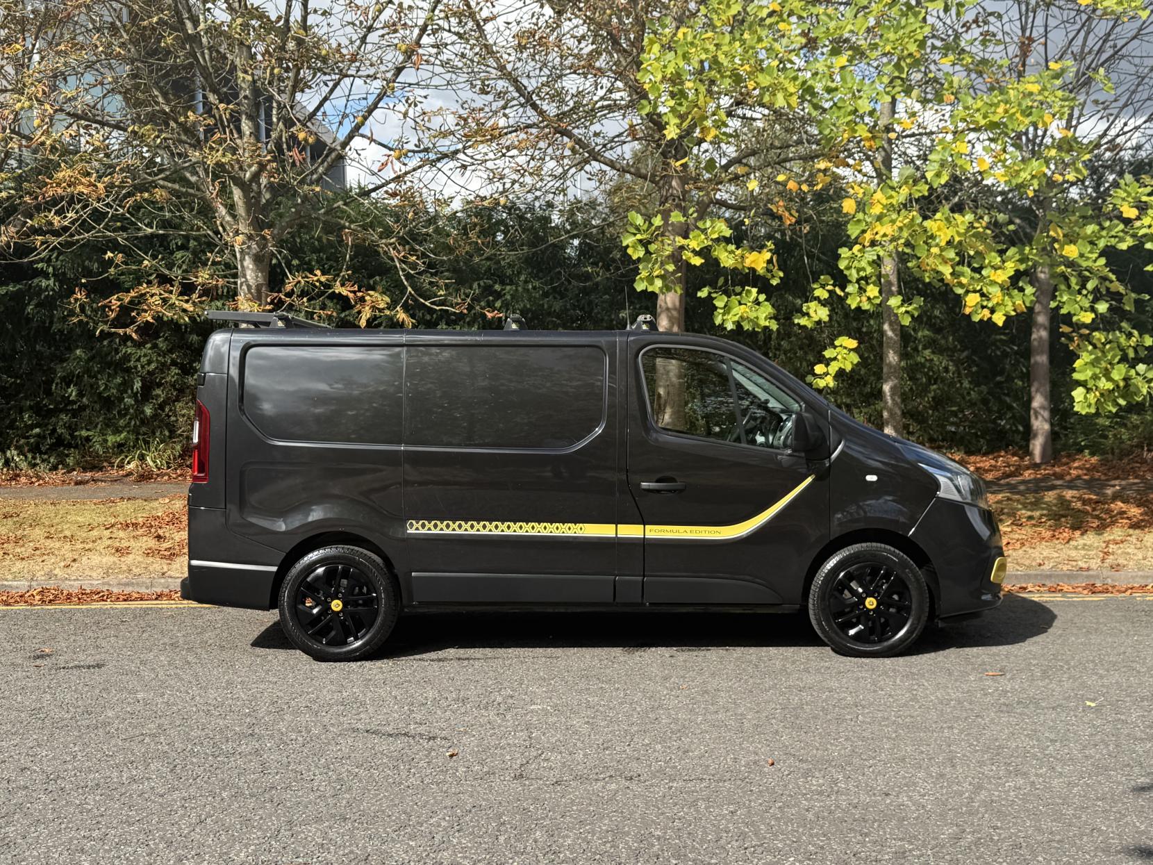 Renault Trafic 1.6 dCi ENERGY 27 Formula Edition Panel Van 5dr Diesel Manual SWB Standard Roof Euro 6 (s/s) (125 ps)
