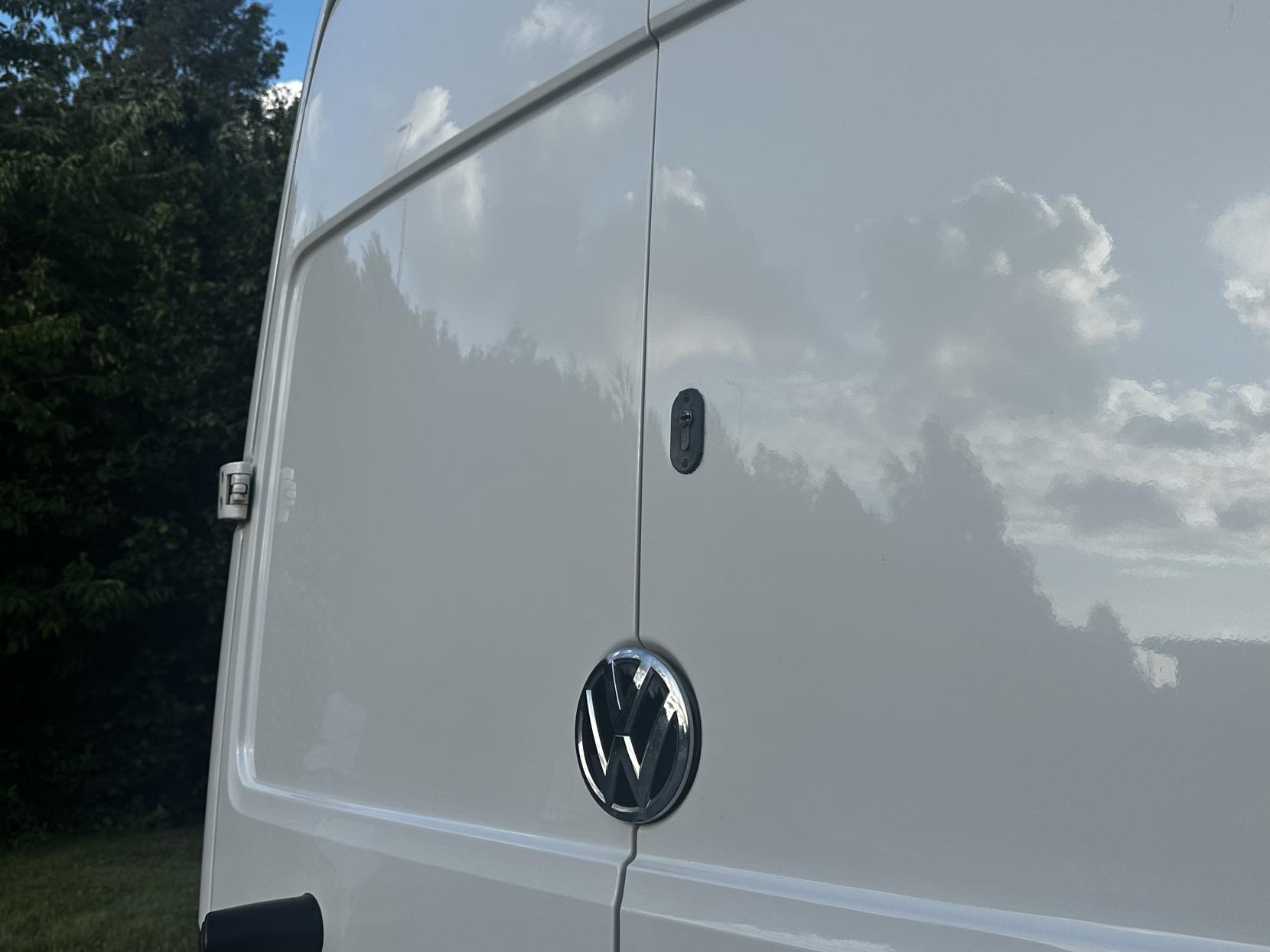 Volkswagen Crafter 2.0 TDI CR35 Trendline Panel Van 5dr Diesel Manual FWD MWB Euro 6 (s/s) (140 ps)