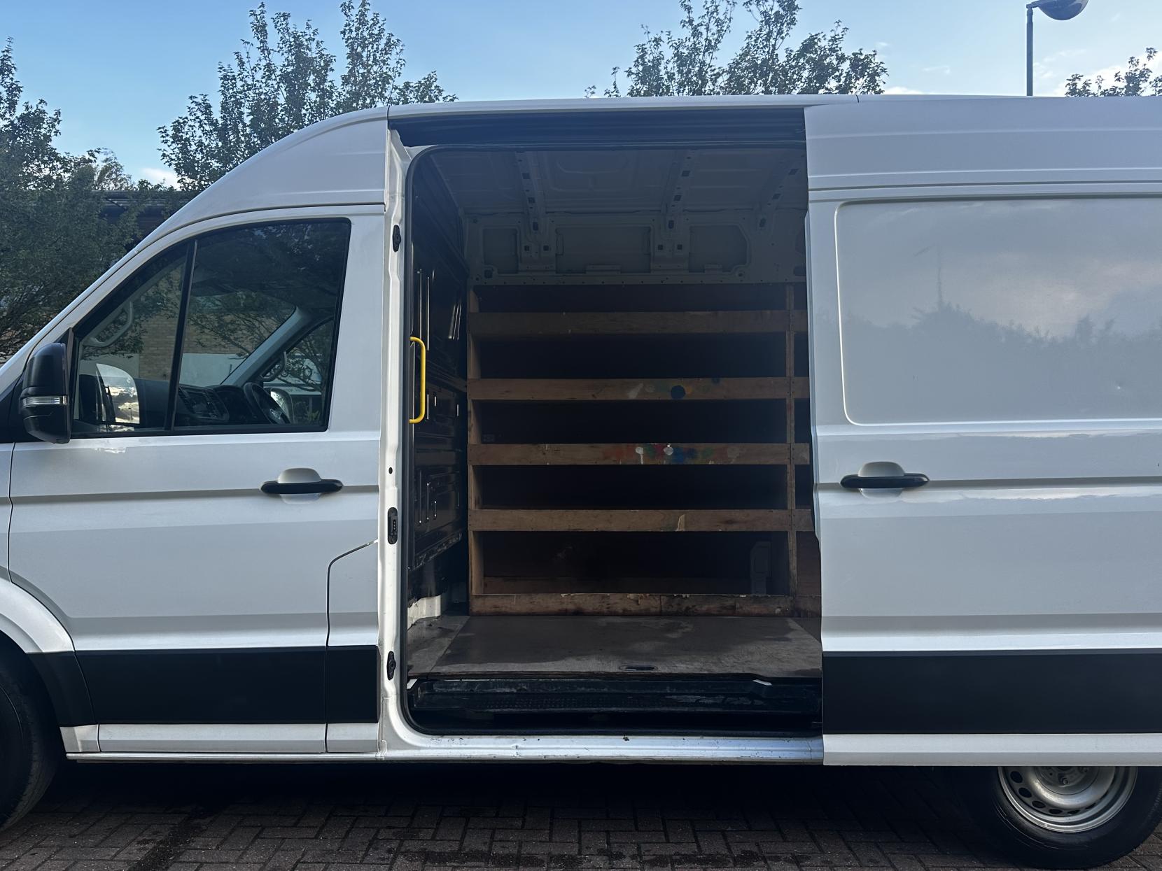 Volkswagen Crafter 2.0 TDI CR35 Trendline Panel Van 5dr Diesel Manual FWD MWB Euro 6 (s/s) (140 ps)
