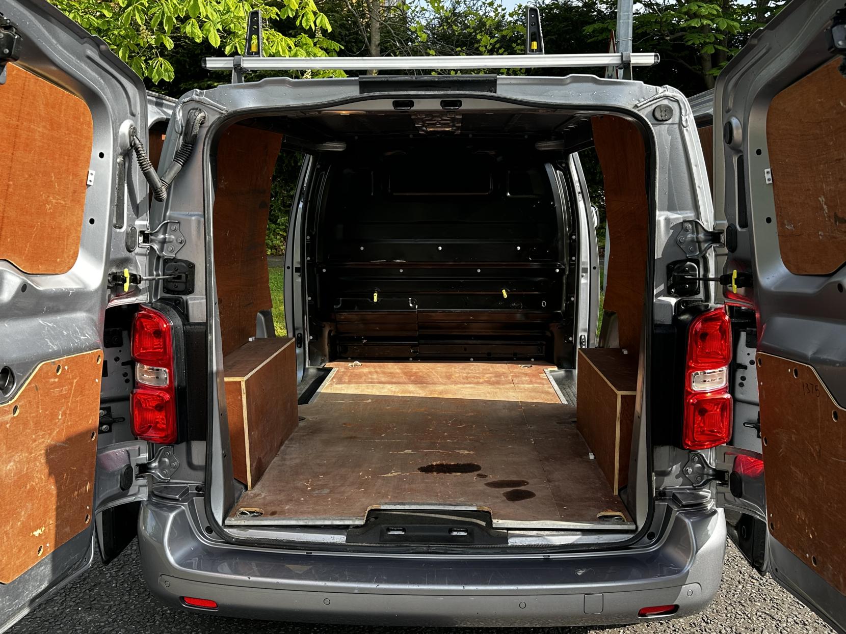 Vauxhall Vivaro 1.5 Turbo D 2700 Sportive Panel Van 6dr Diesel Manual L1 H1 Euro 6 (s/s) (120 ps)