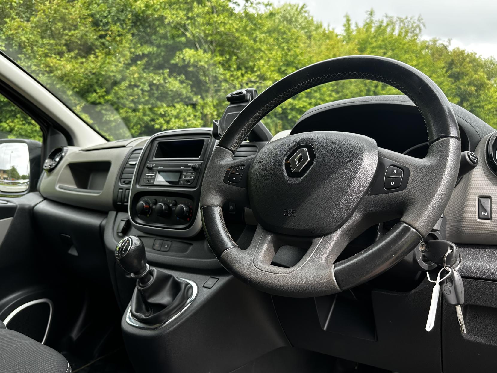 Renault Trafic 1.6 dCi ENERGY 27 Formula Edition Panel Van 5dr Diesel Manual SWB Standard Roof Euro 6 (s/s) (125 ps)