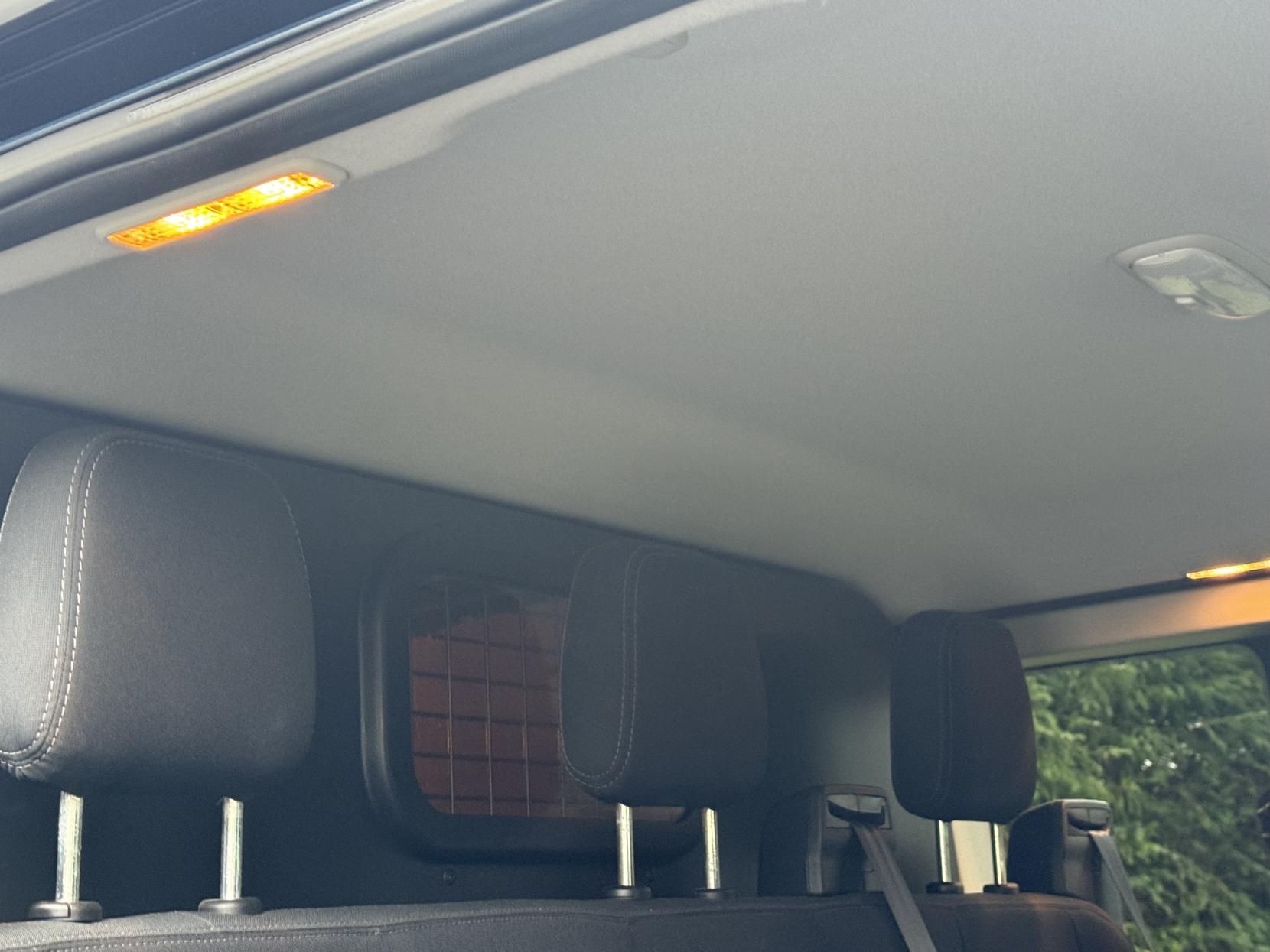 Ford Transit Custom 2.0 320 EcoBlue Limited Crew Van Double Cab 5dr Diesel Manual L2 H1 Euro 6 (6 Seat) (130 ps)