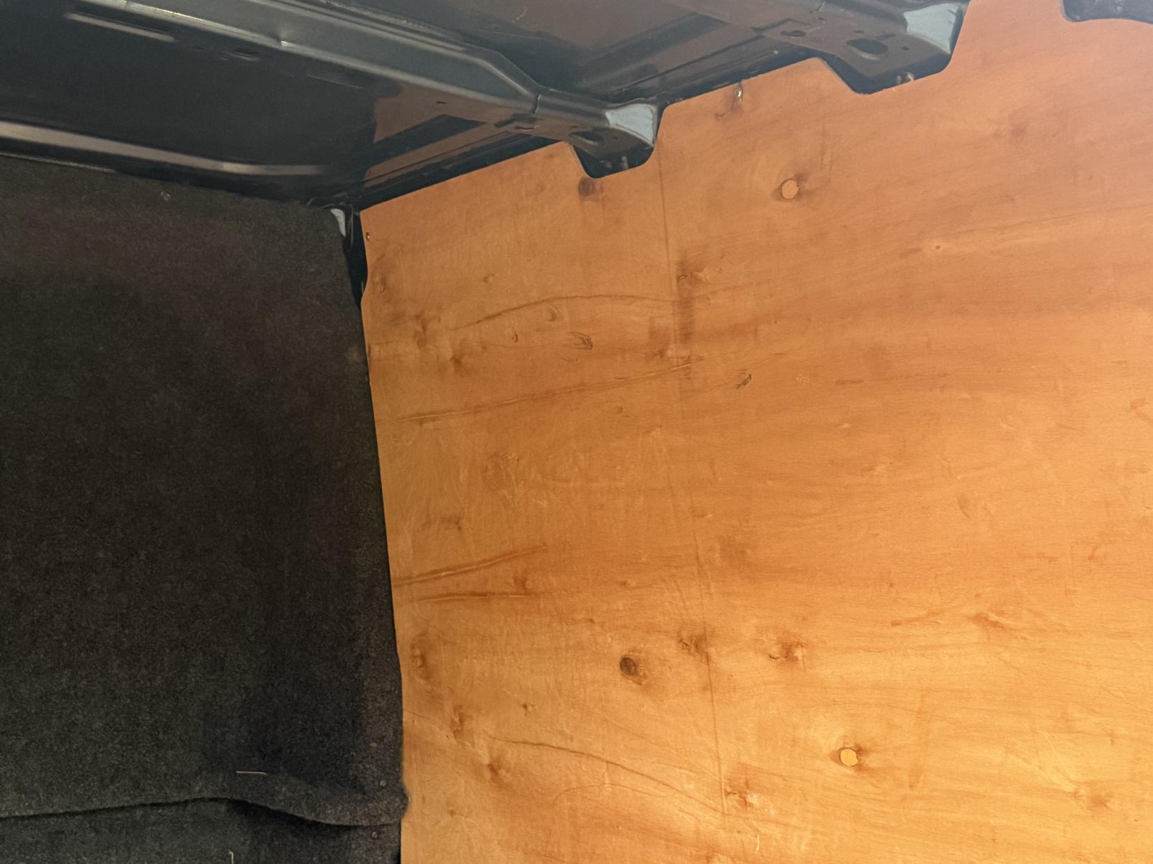 Ford Transit Custom 2.0 320 EcoBlue Limited Crew Van Double Cab 5dr Diesel Manual L2 H1 Euro 6 (6 Seat) (130 ps)