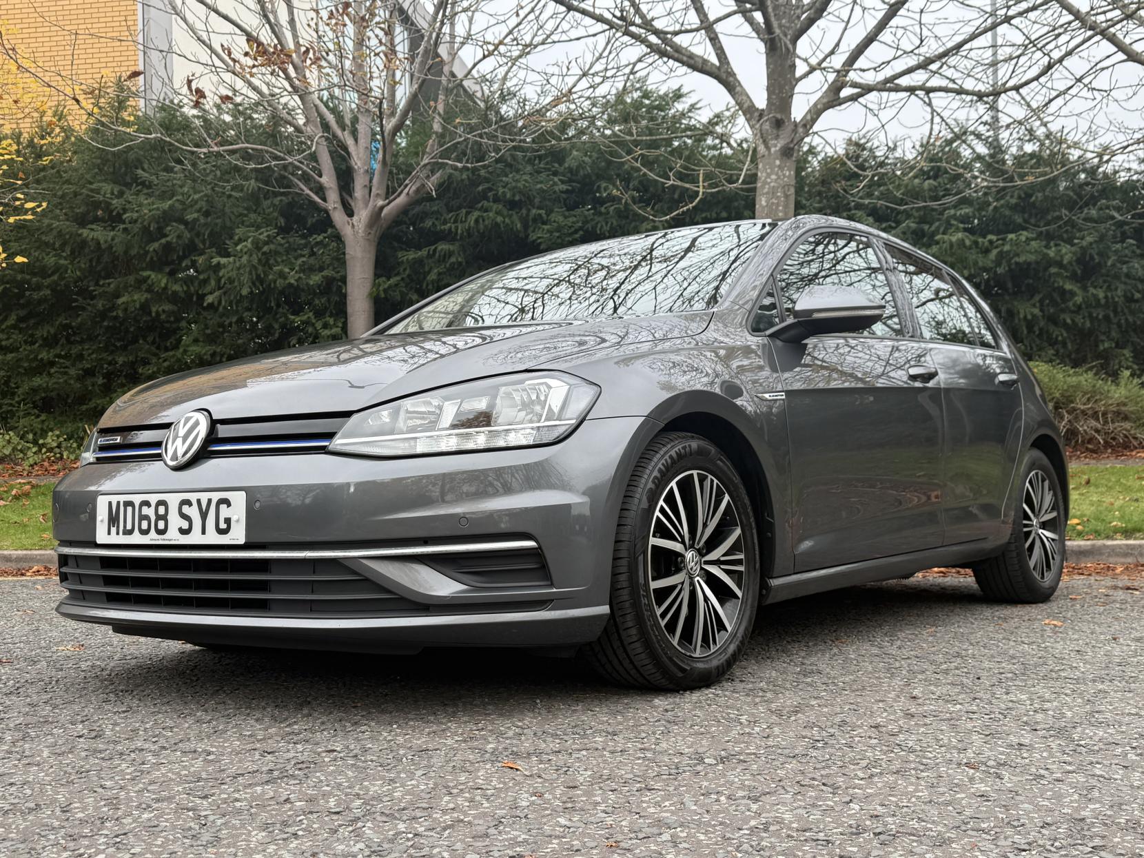 Volkswagen Golf 1.5 TSI EVO SE Nav Hatchback 5dr Petrol Manual Euro 6 (s/s) (130 ps)