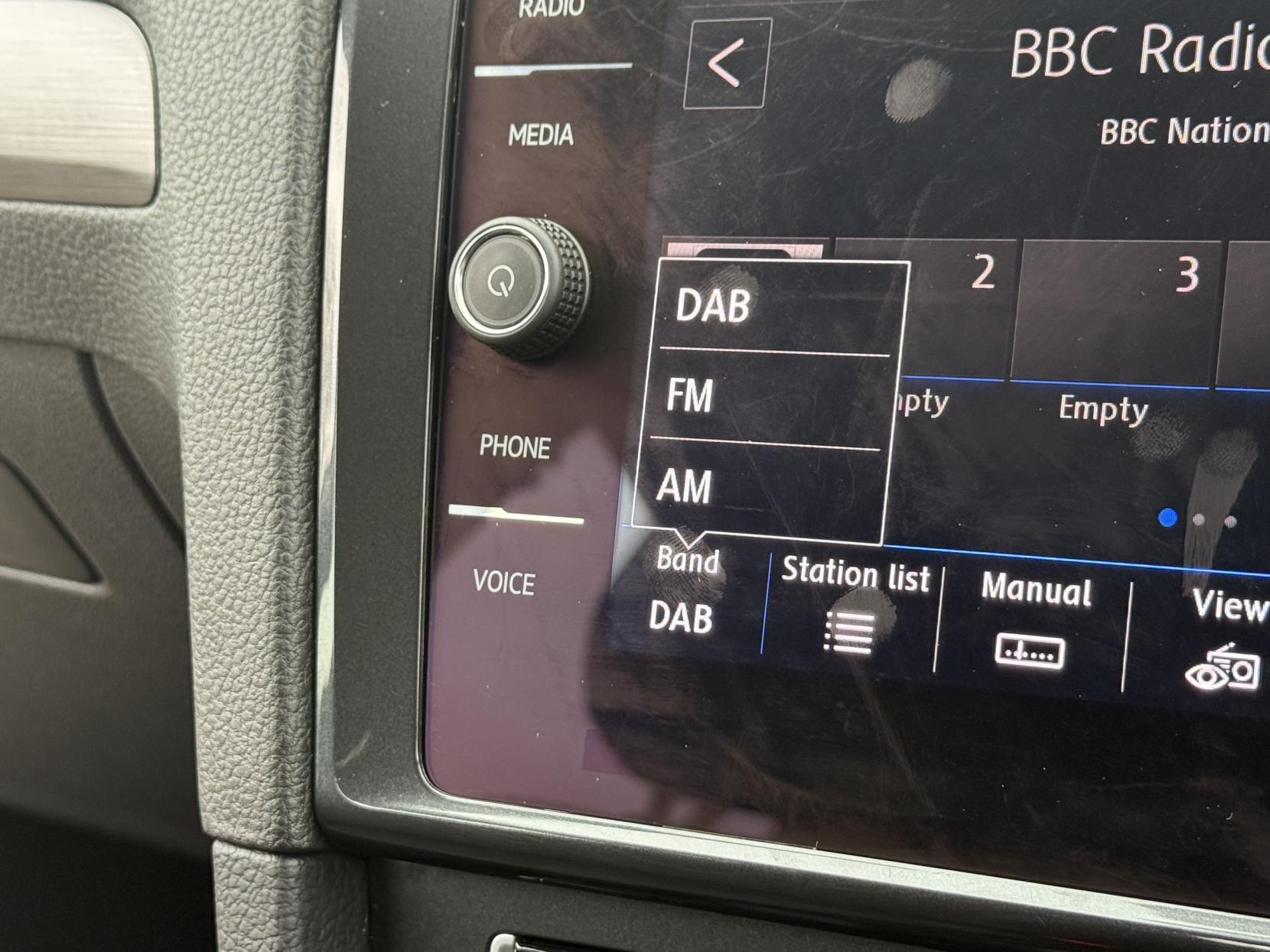 Volkswagen Golf 1.5 TSI EVO SE Nav Hatchback 5dr Petrol Manual Euro 6 (s/s) (130 ps)