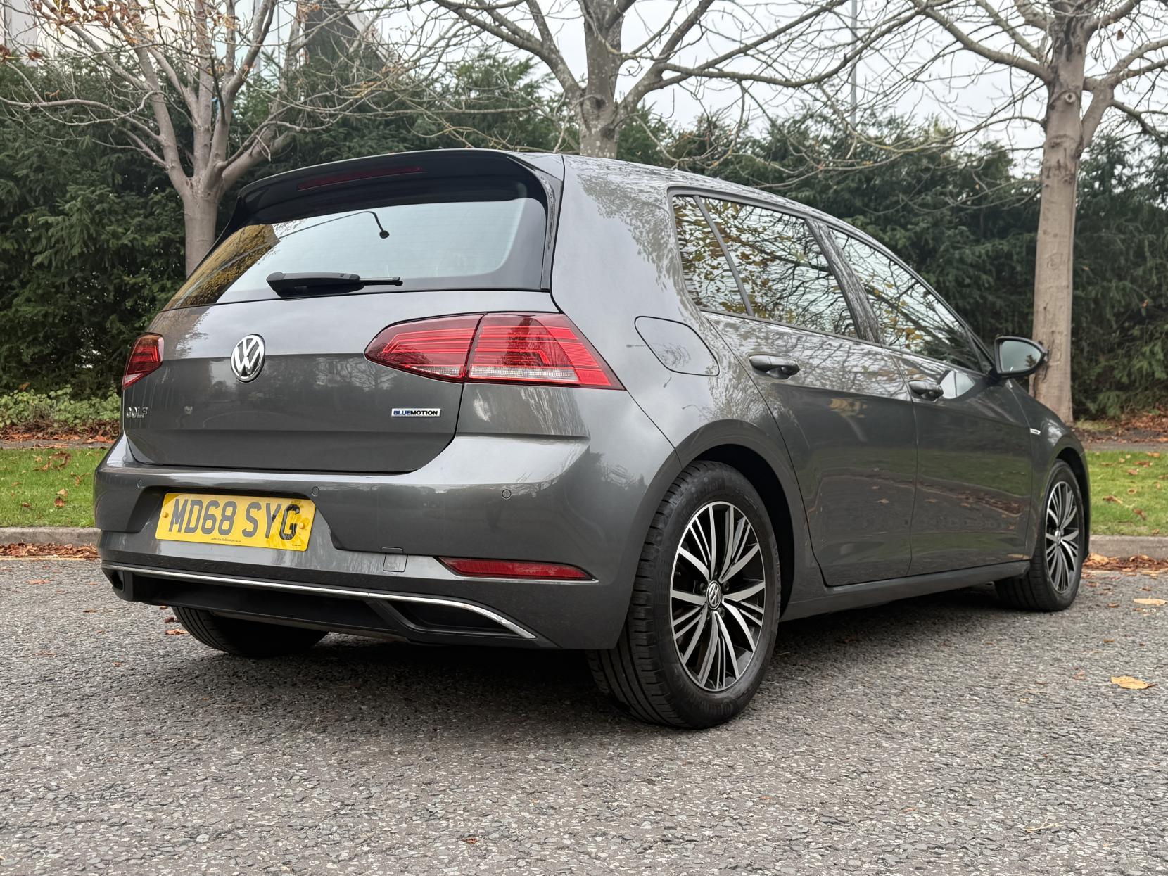 Volkswagen Golf 1.5 TSI EVO SE Nav Hatchback 5dr Petrol Manual Euro 6 (s/s) (130 ps)