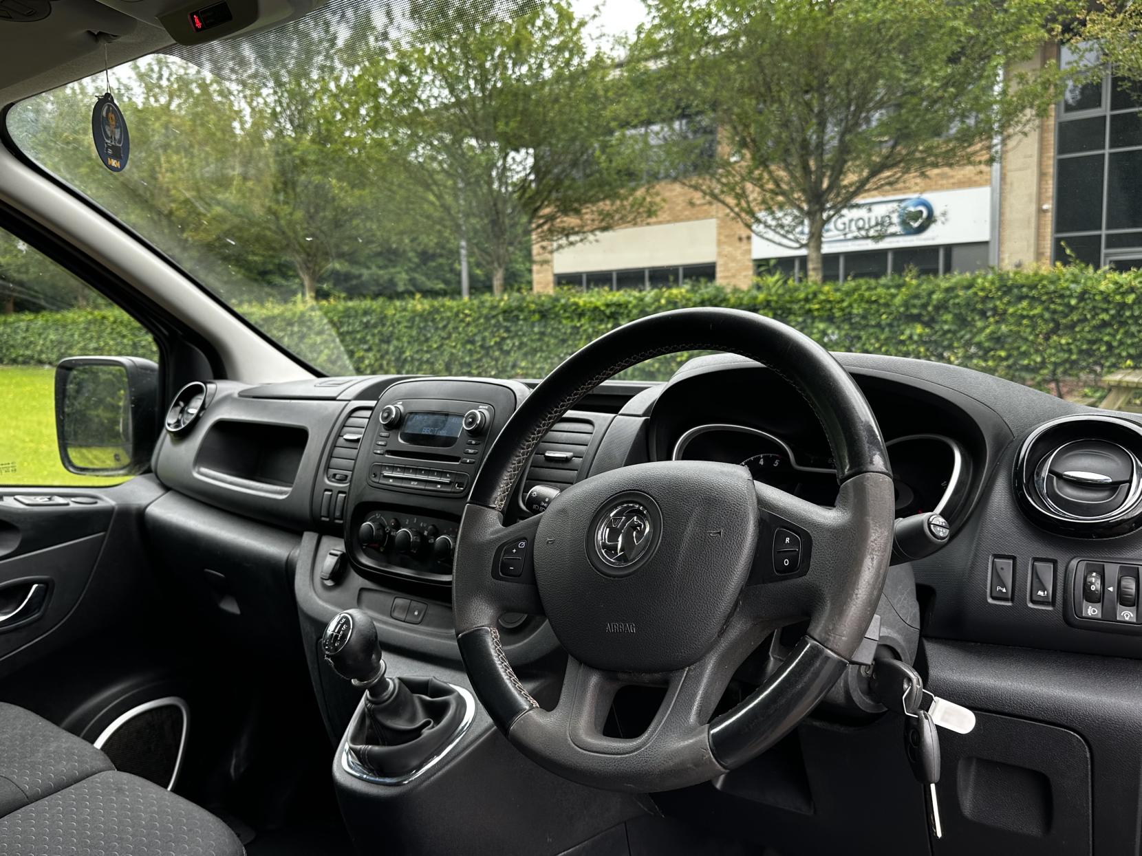 Vauxhall Vivaro 1.6 CDTi 2700 BiTurbo ecoTEC Sportive Panel Van 5dr Diesel Manual L1 H1 Euro 6 (s/s) (125 ps)