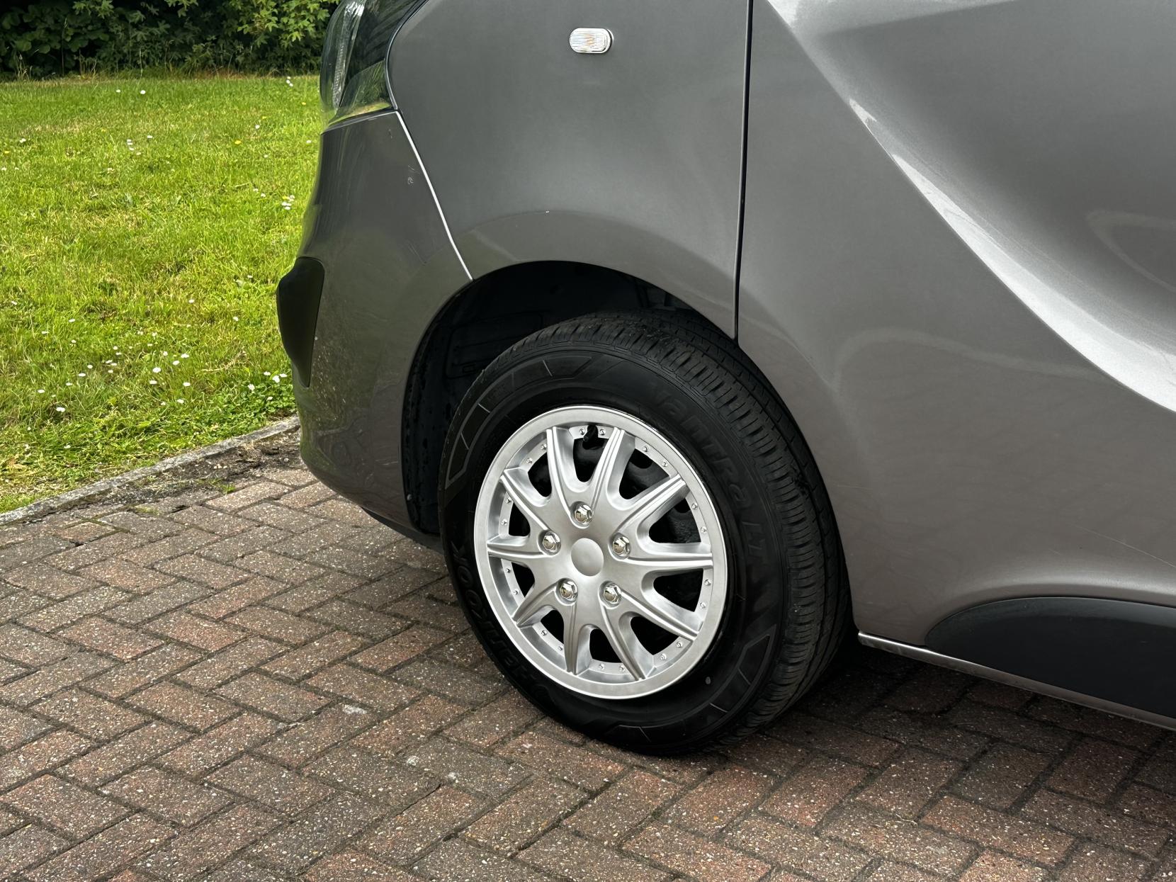 Vauxhall Vivaro 1.6 CDTi 2700 BiTurbo ecoTEC Sportive Panel Van 5dr Diesel Manual L1 H1 Euro 6 (s/s) (125 ps)